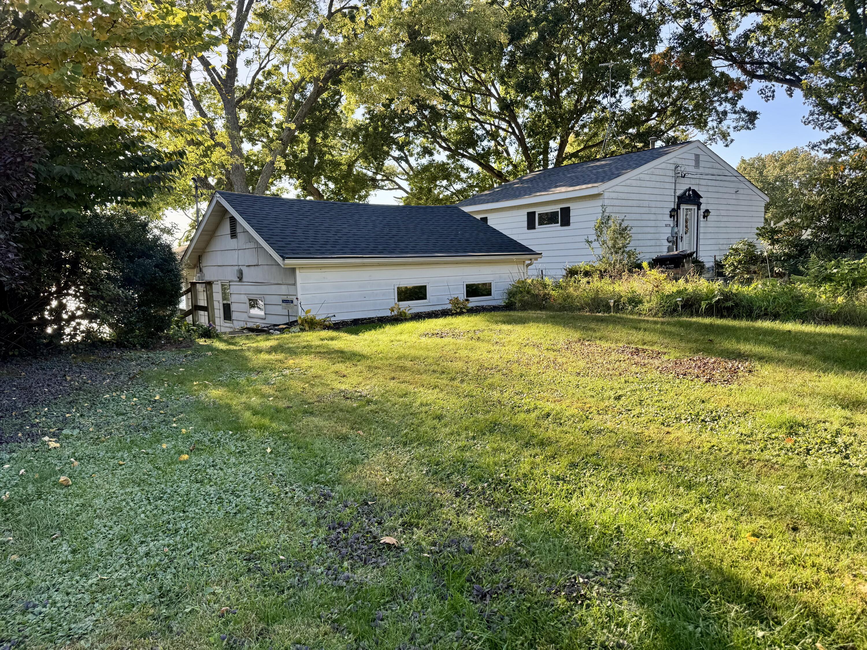 52784 Twin Lakeview Drive Property Photo 47