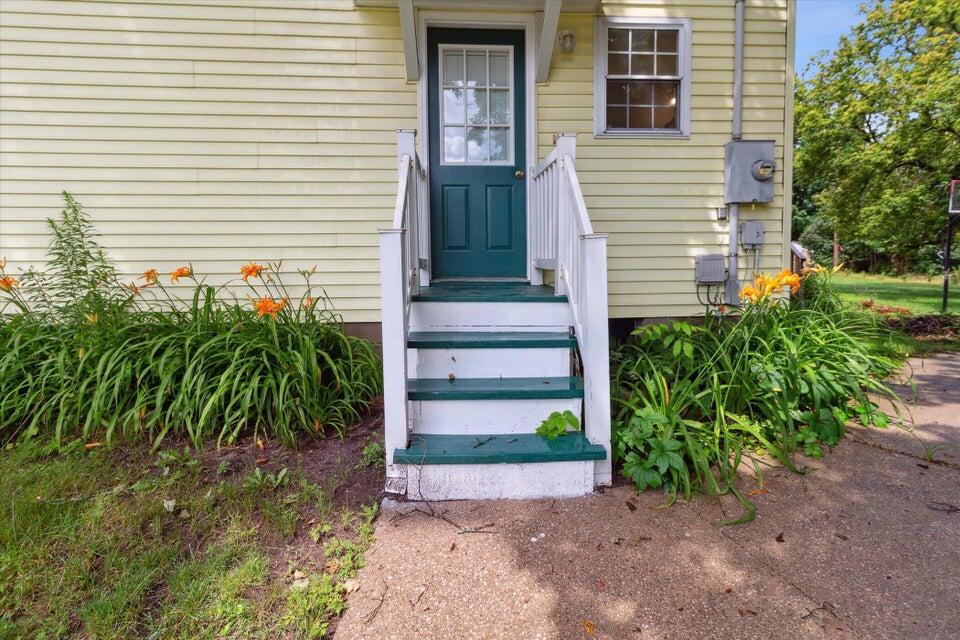 538 W Upton Avenue Property Photo 32