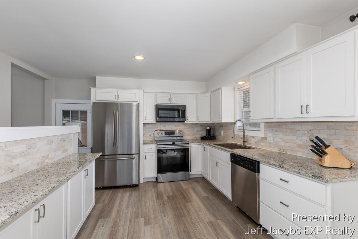6339 Orchid Drive Property Photo 6