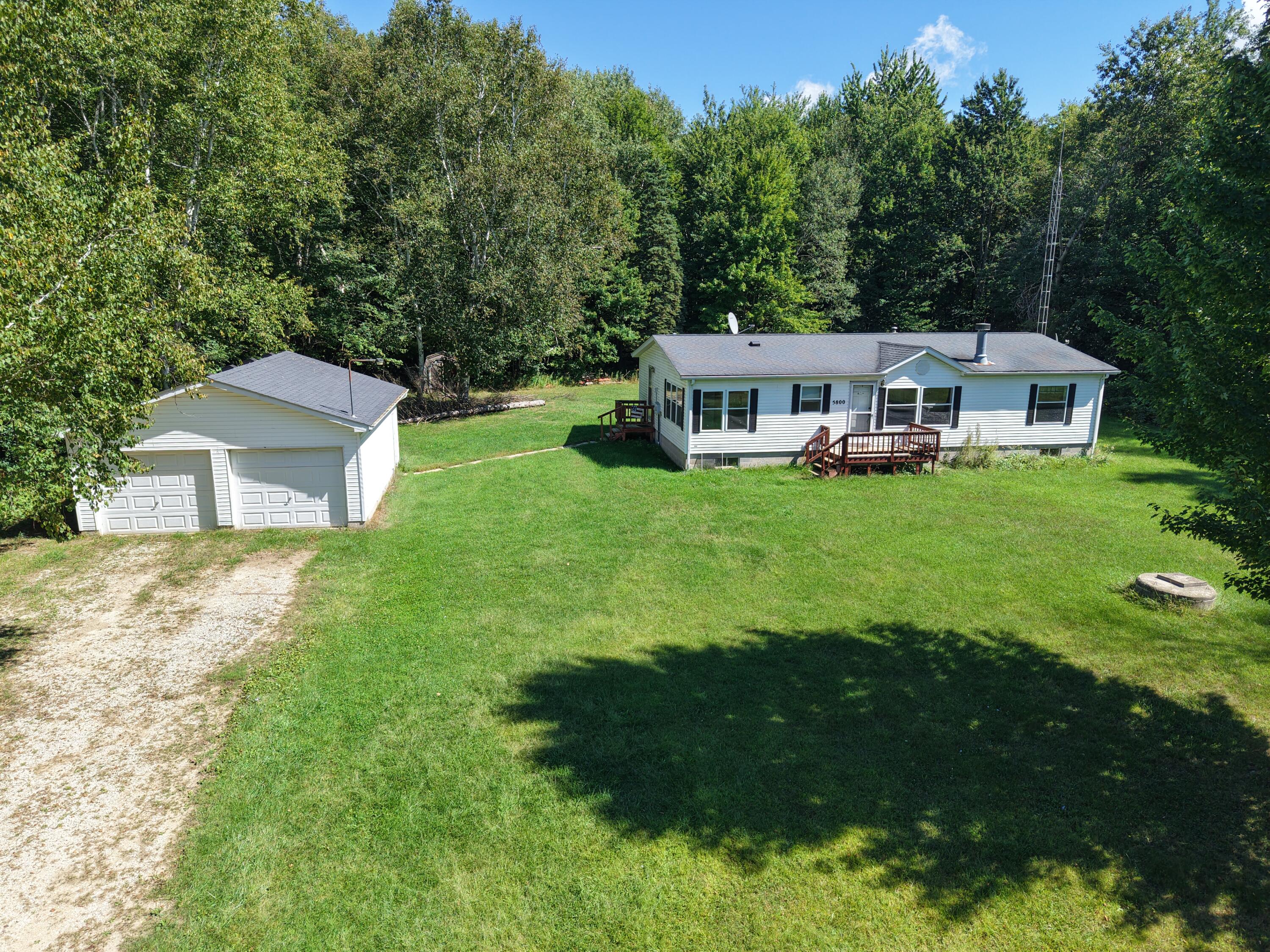 5800 Brining Road Property Photo 2