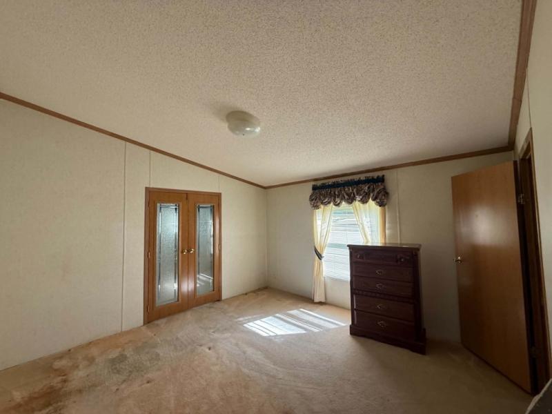 5800 Brining Road Property Photo 14