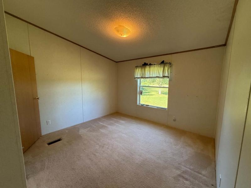 5800 Brining Road Property Photo 17