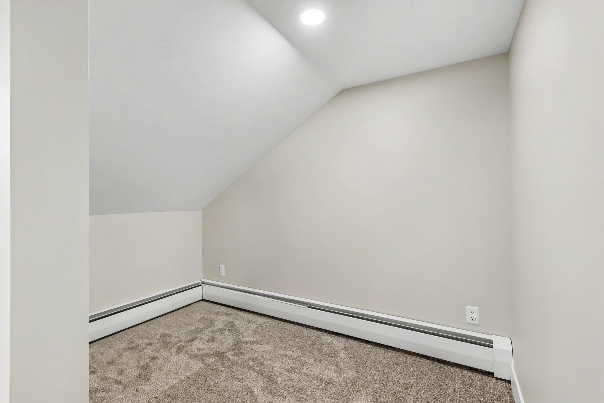 8112 72nd Avenue Property Photo 5
