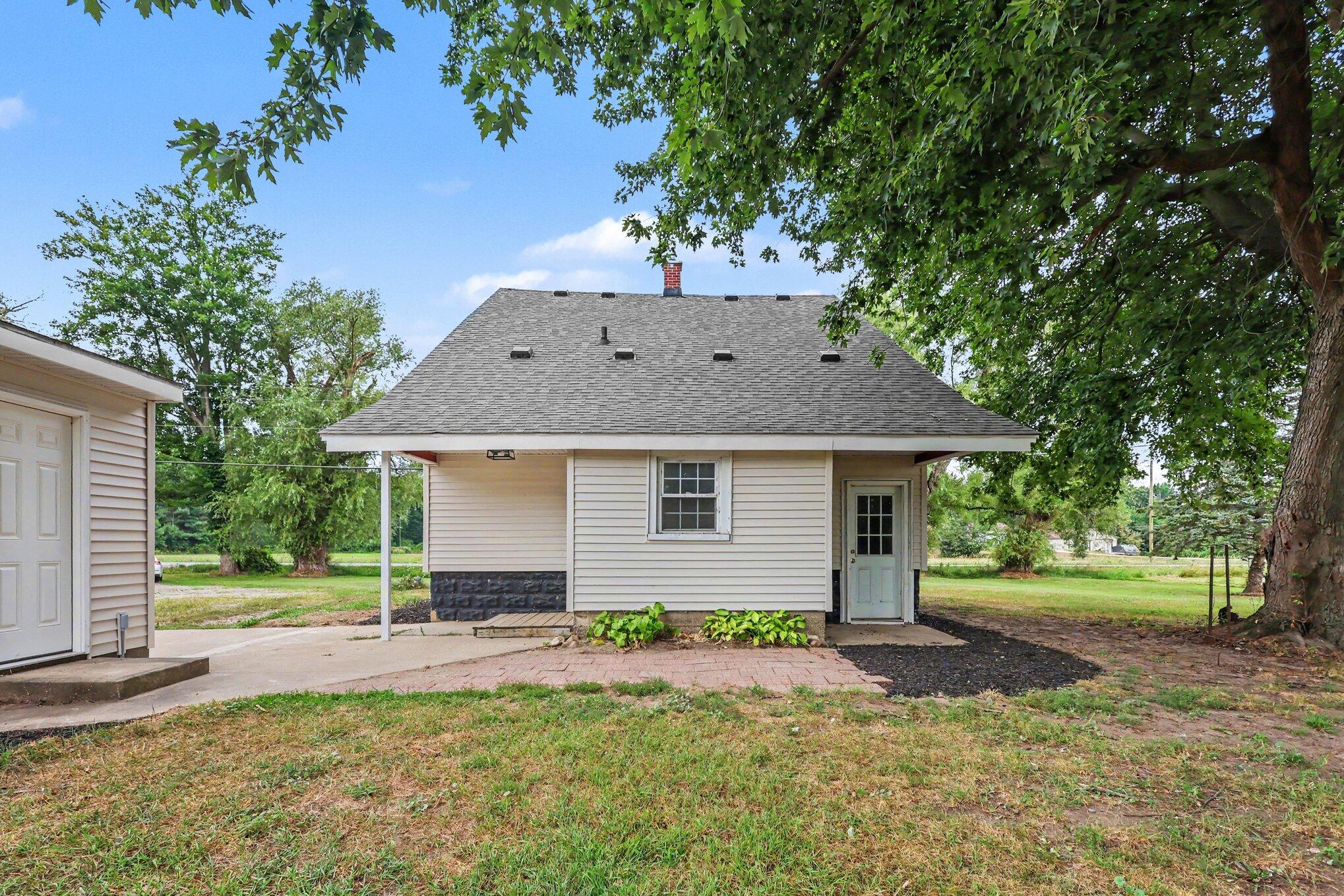 8112 72nd Avenue Property Photo 10