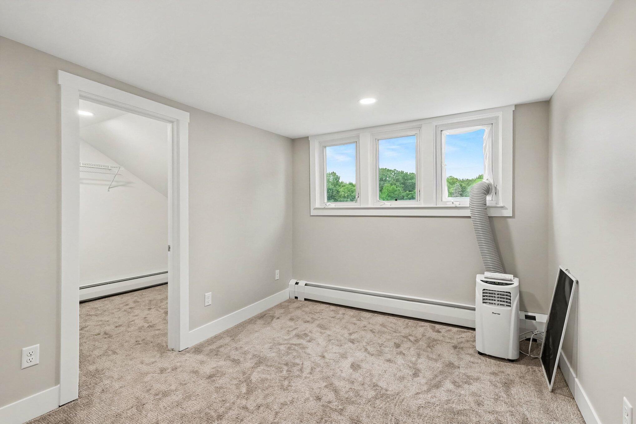 8112 72nd Avenue Property Photo 15