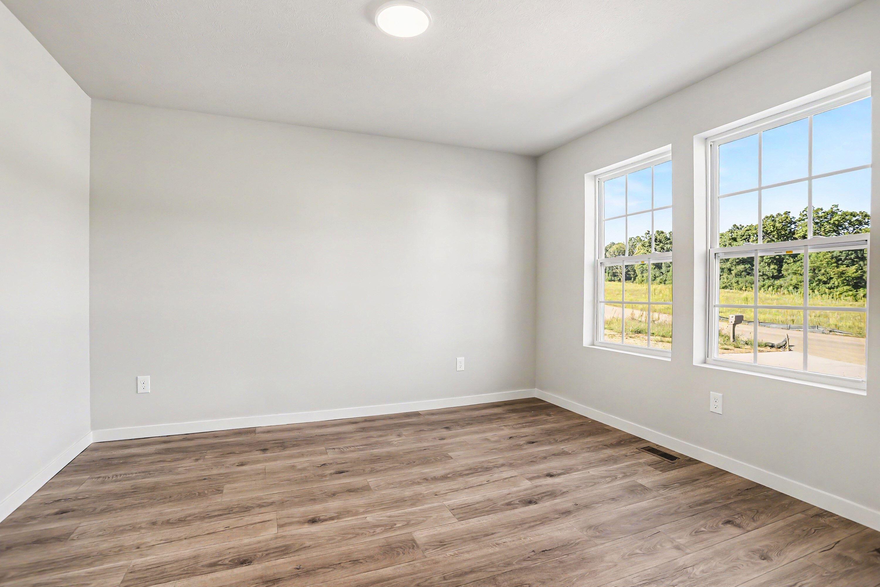 18370 Loganwood Trail Property Photo 2