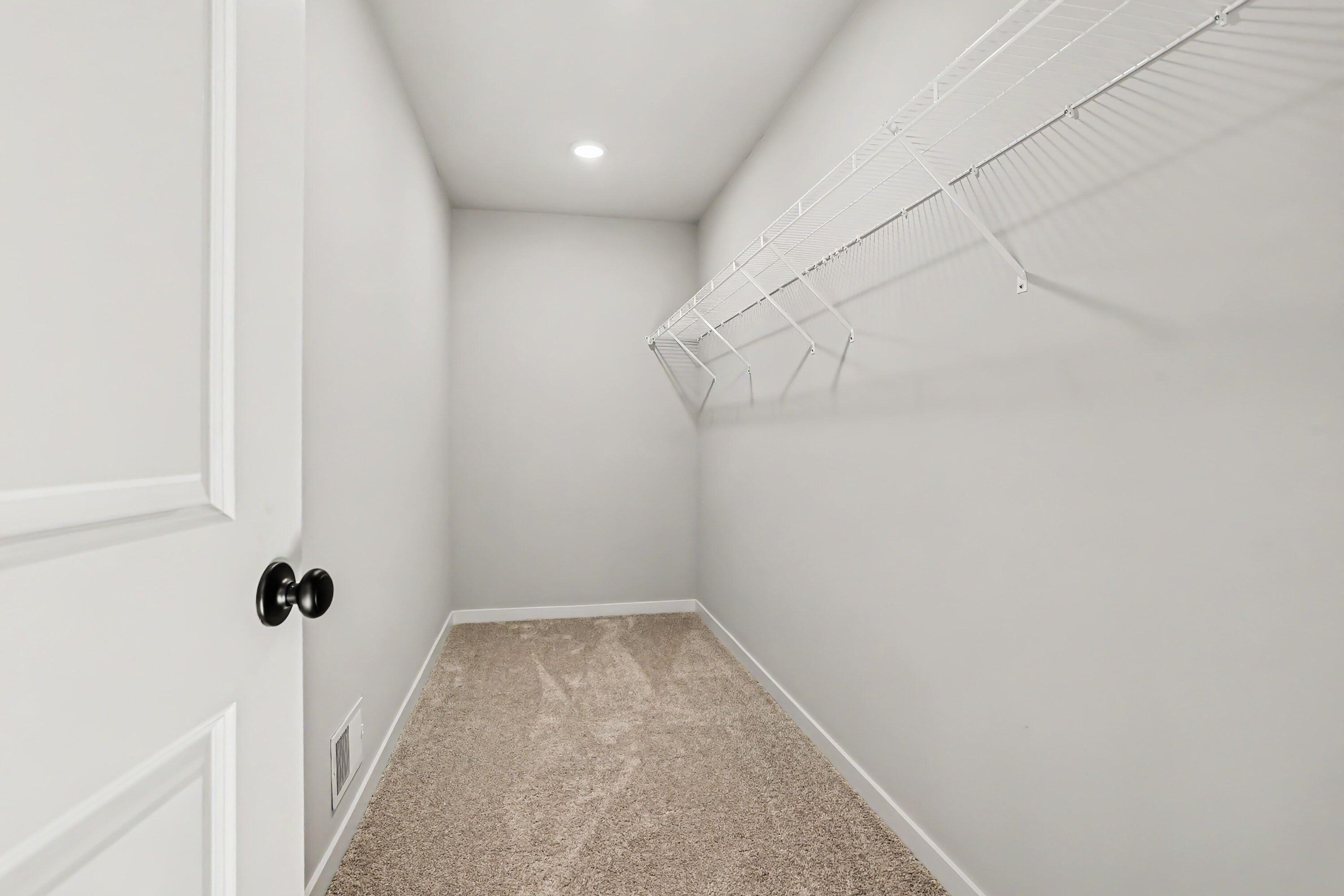 18370 Loganwood Trail Property Photo 11