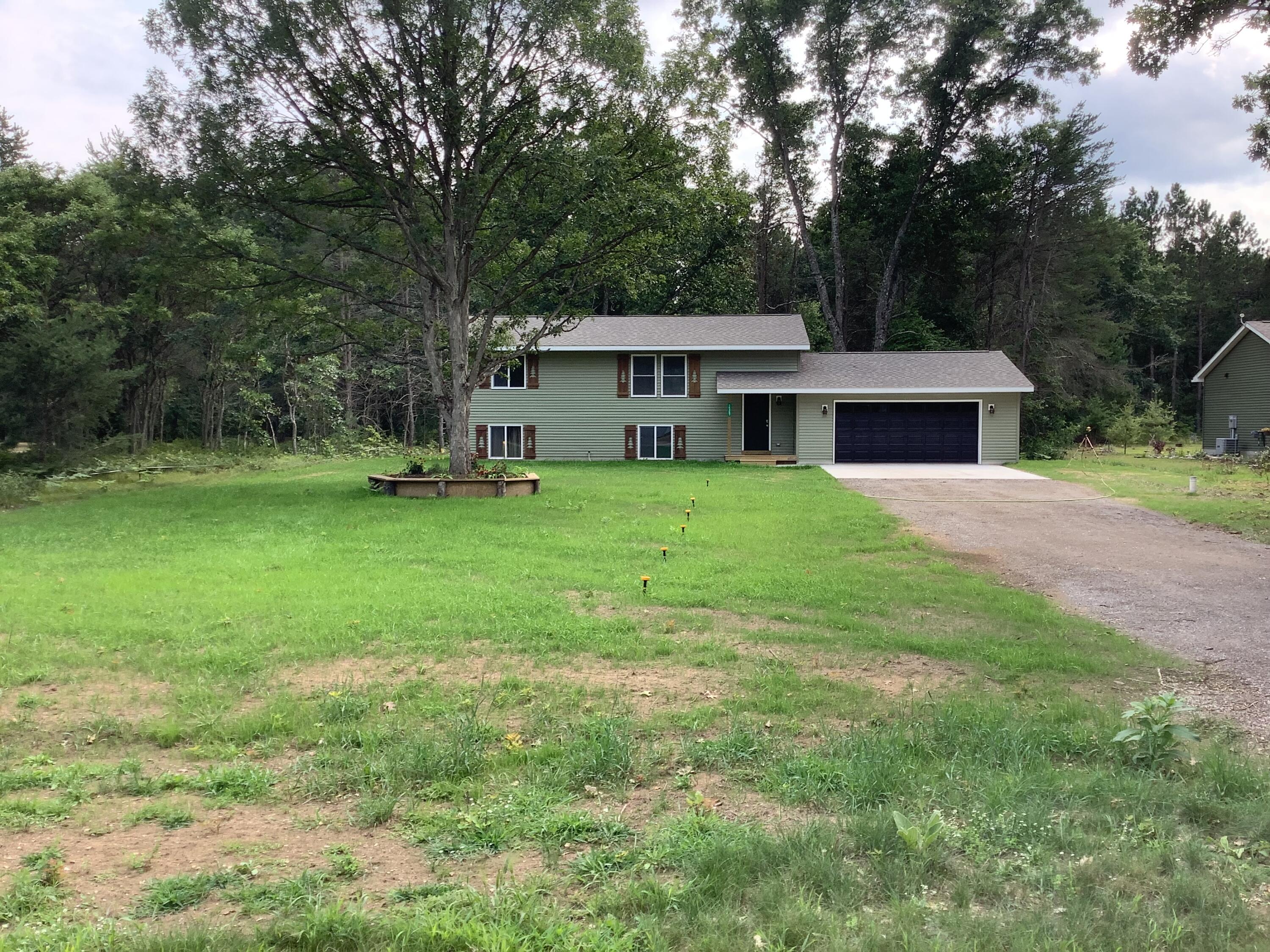 14357 Elk Run Property Photo 1