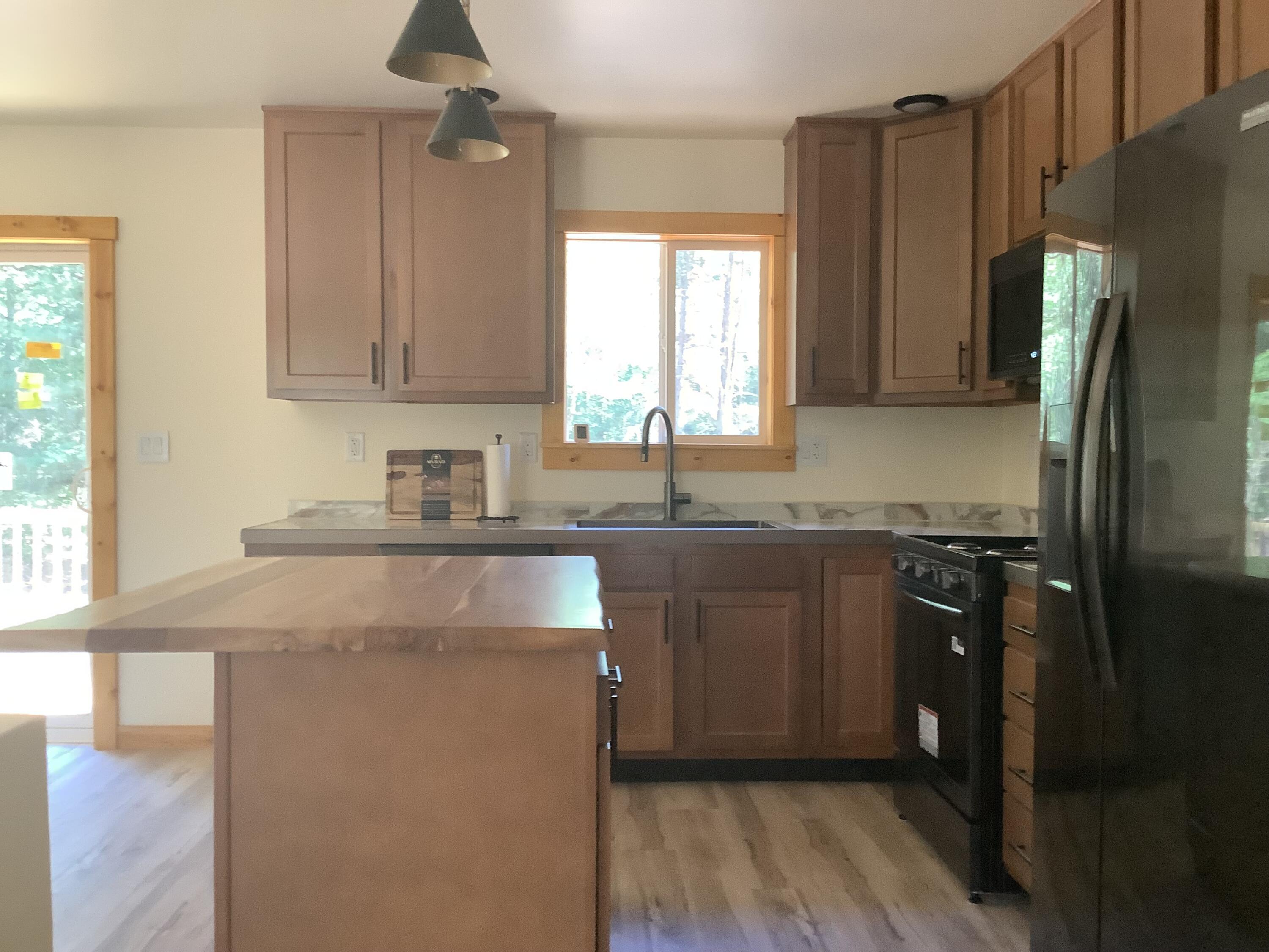14357 Elk Run Property Photo 39