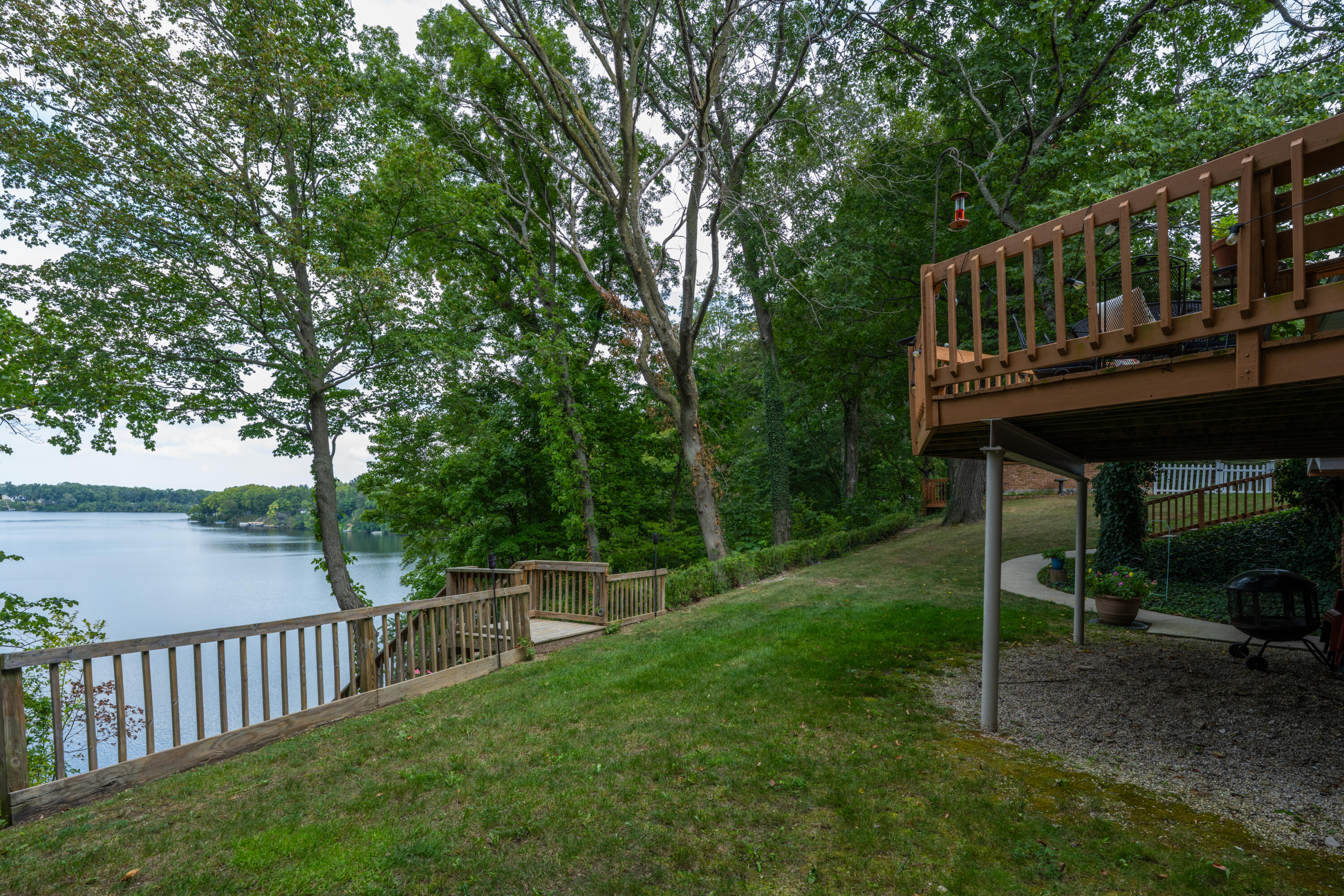 10476 Range Line Road Property Photo 6
