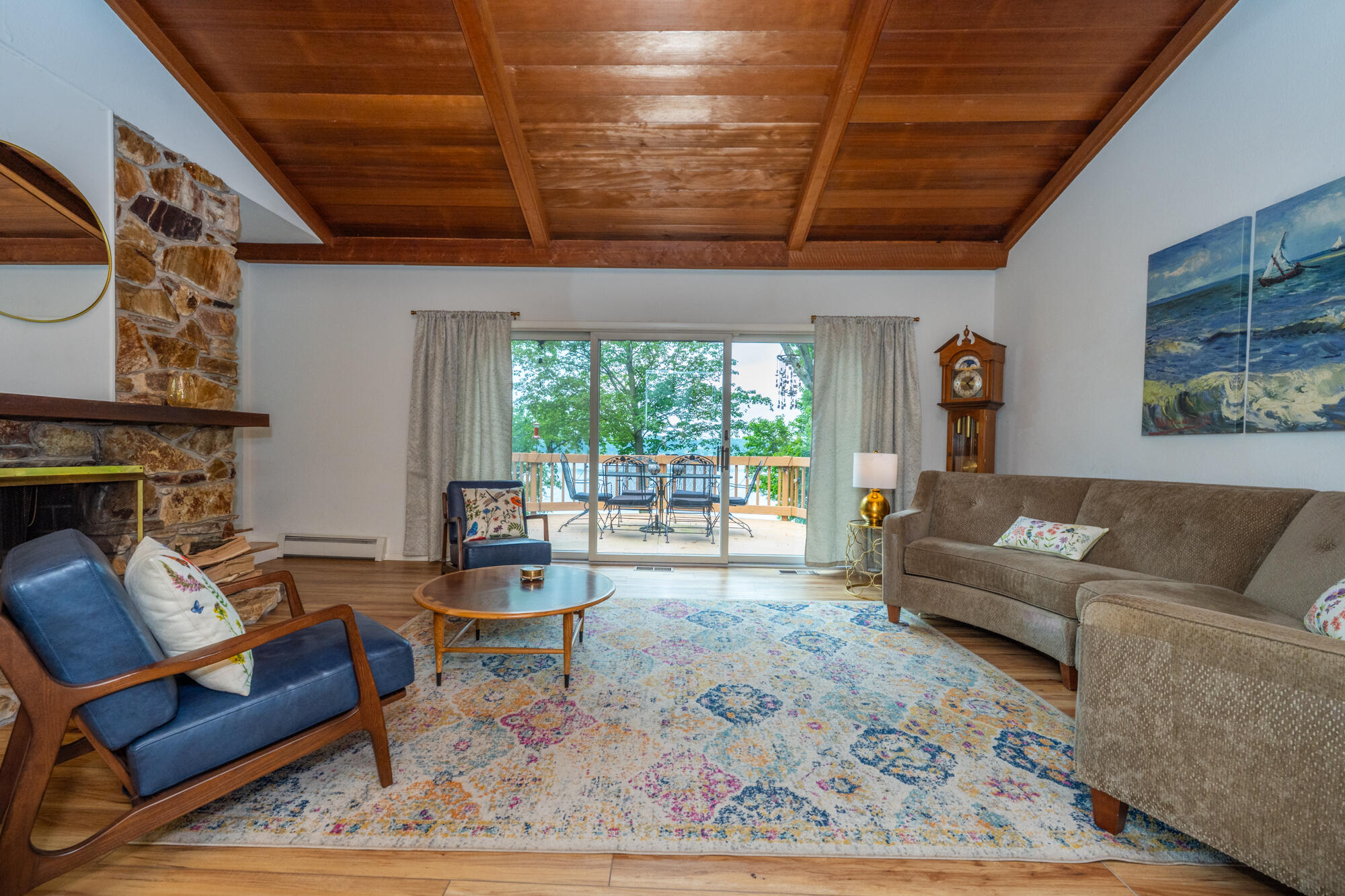 10476 Range Line Road Property Photo 18