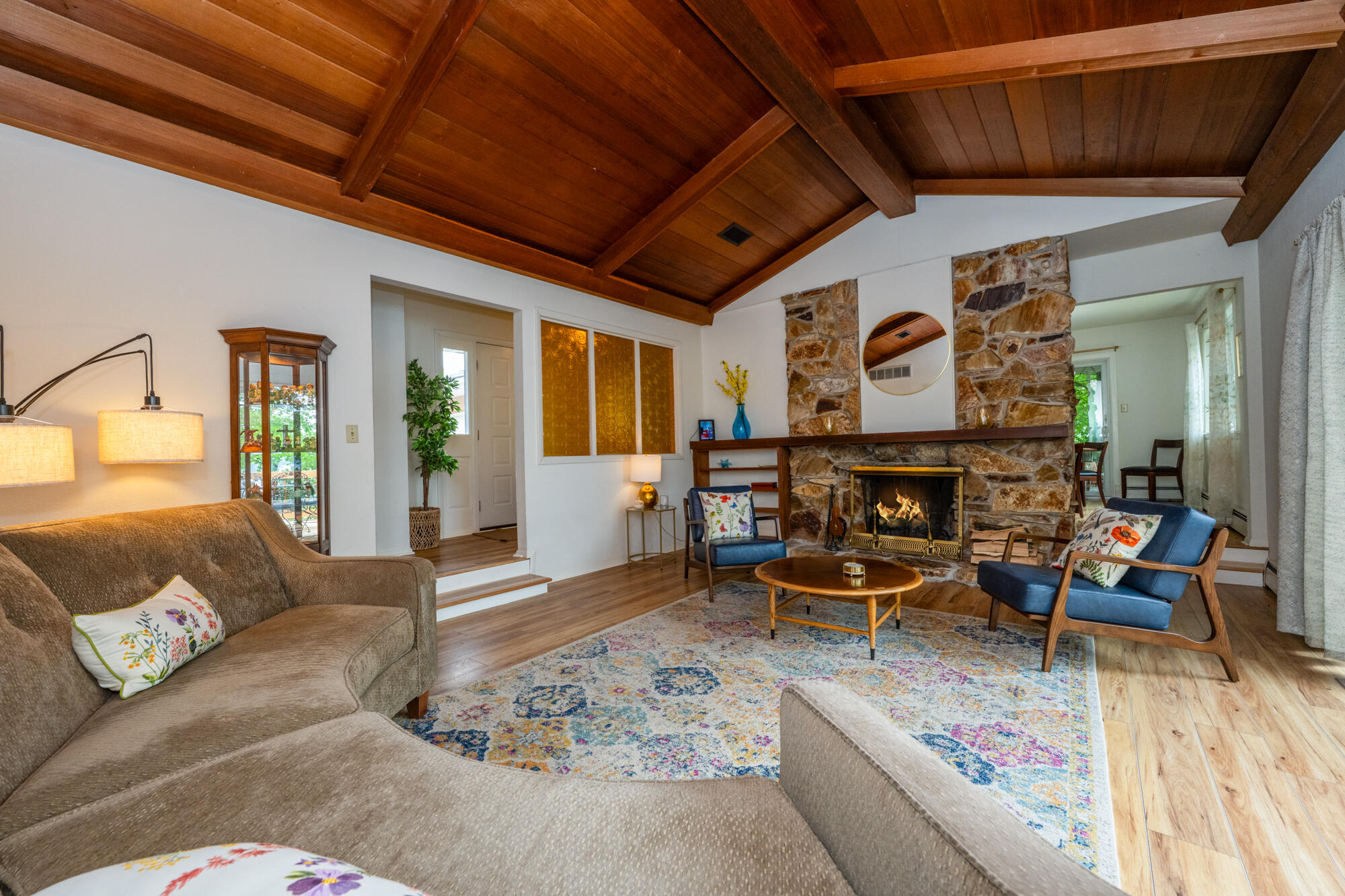 10476 Range Line Road Property Photo 21