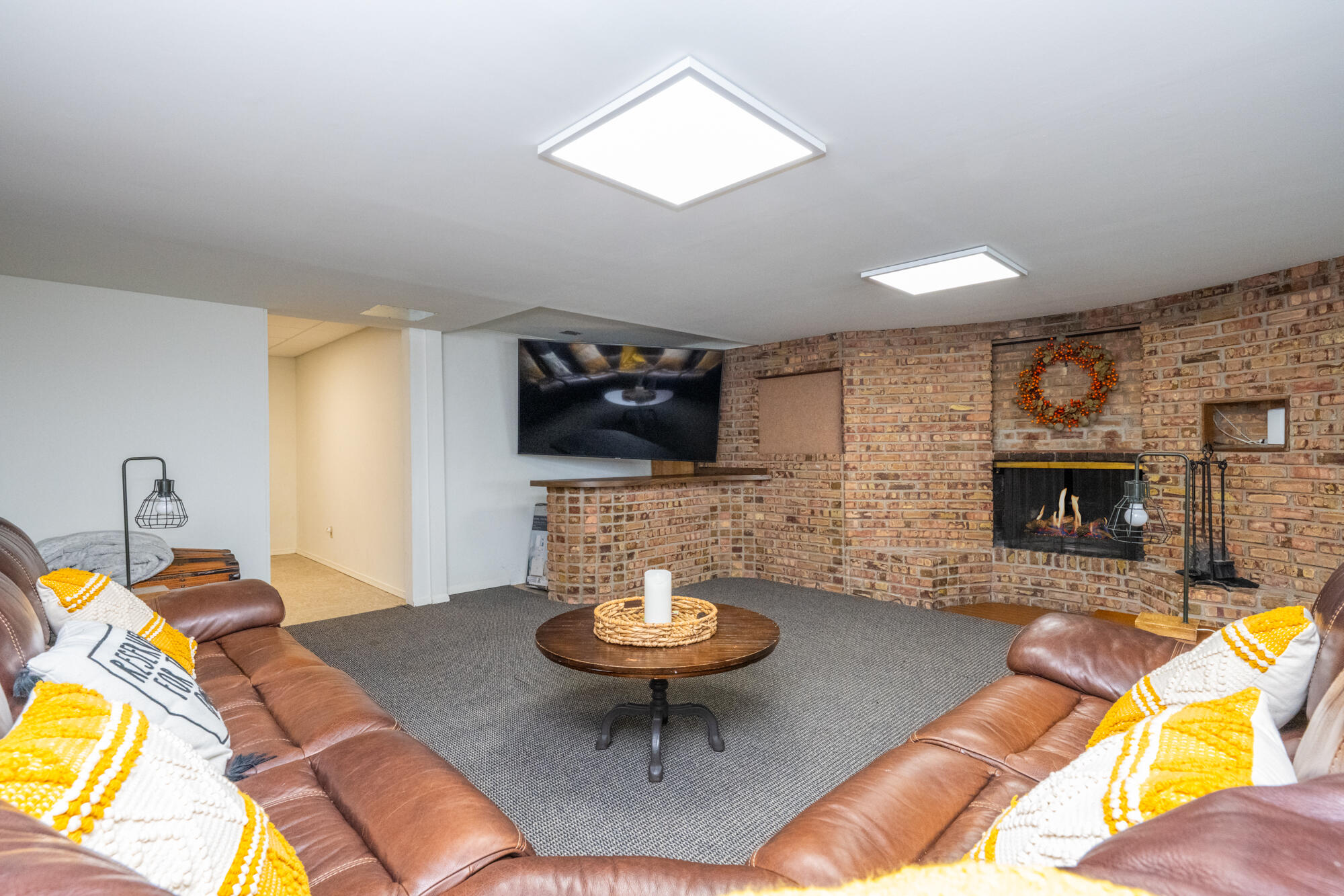 10476 Range Line Road Property Photo 41