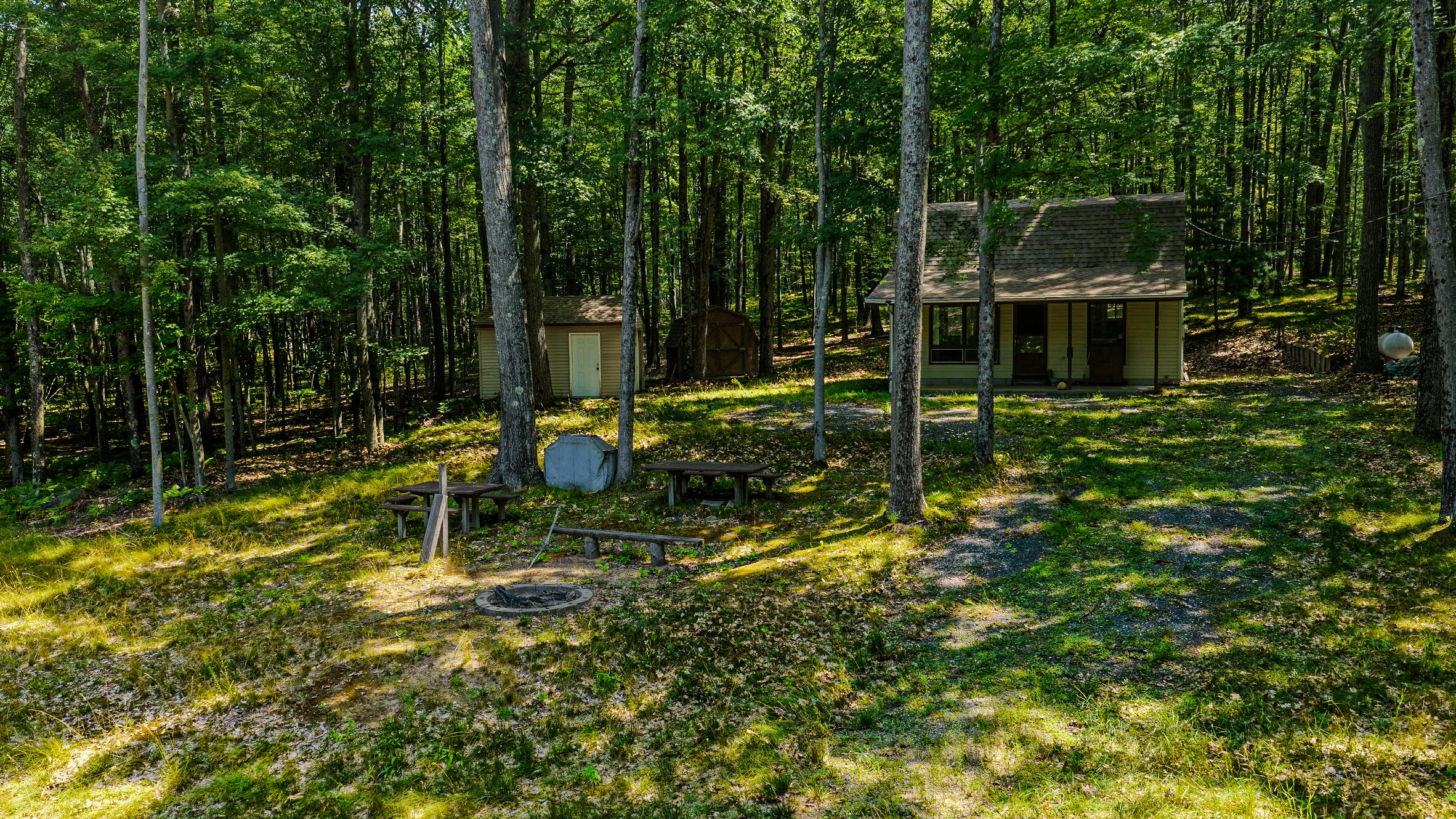 598 N M-37 Property Photo 4