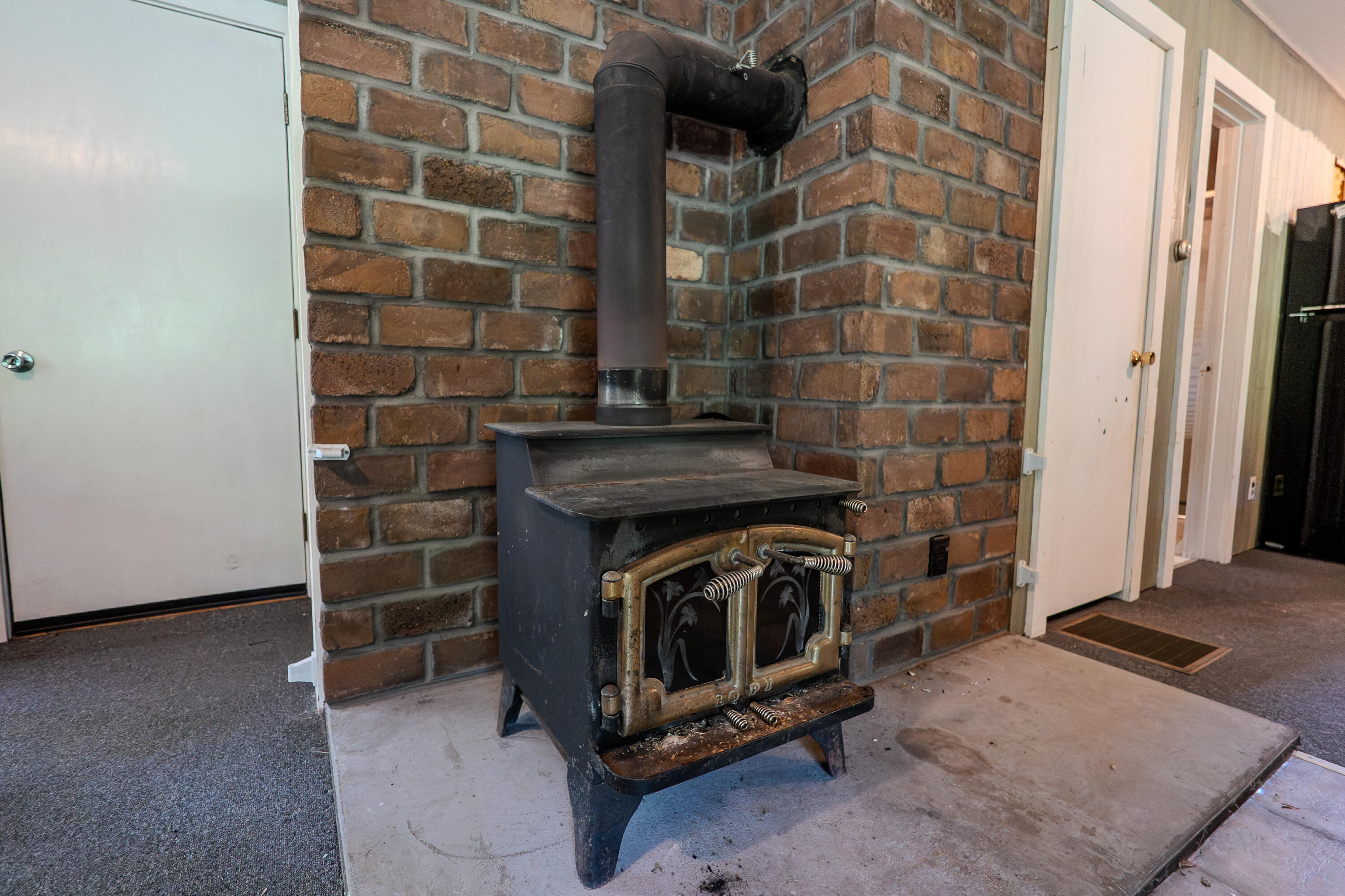 598 N M-37 Property Photo 11