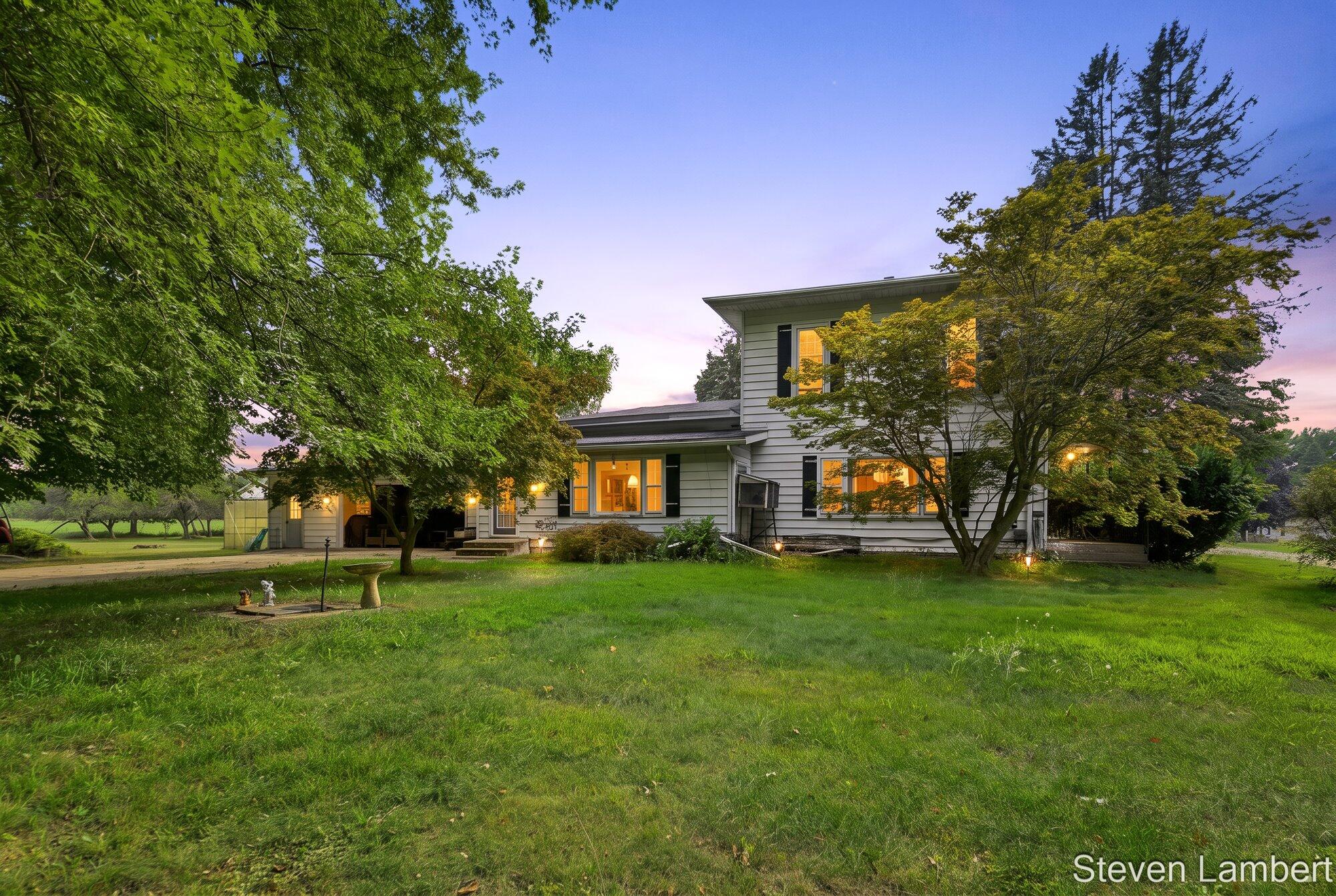 08757 M-40 Property Photo 1