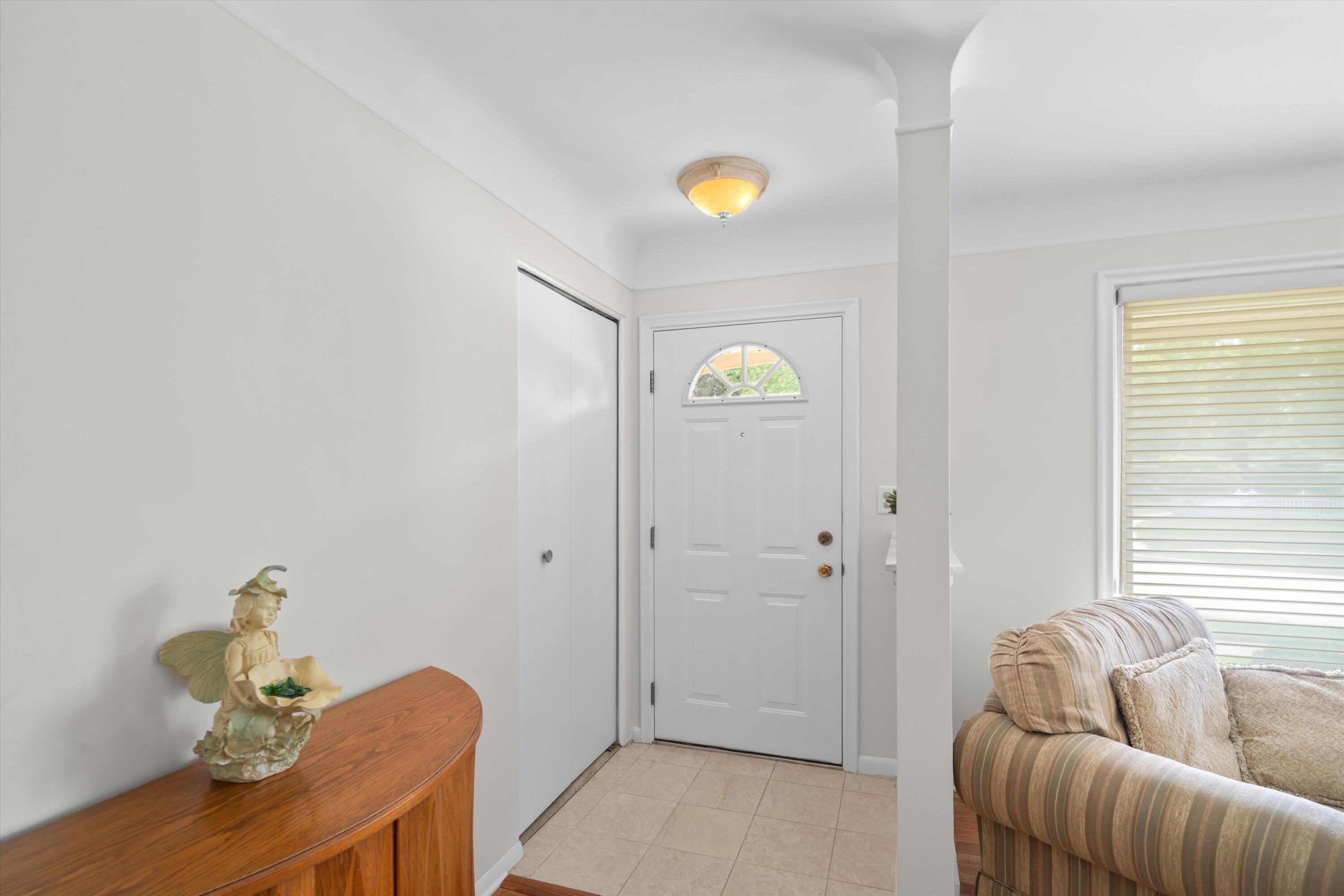 30906 Roycroft Street Property Photo 4