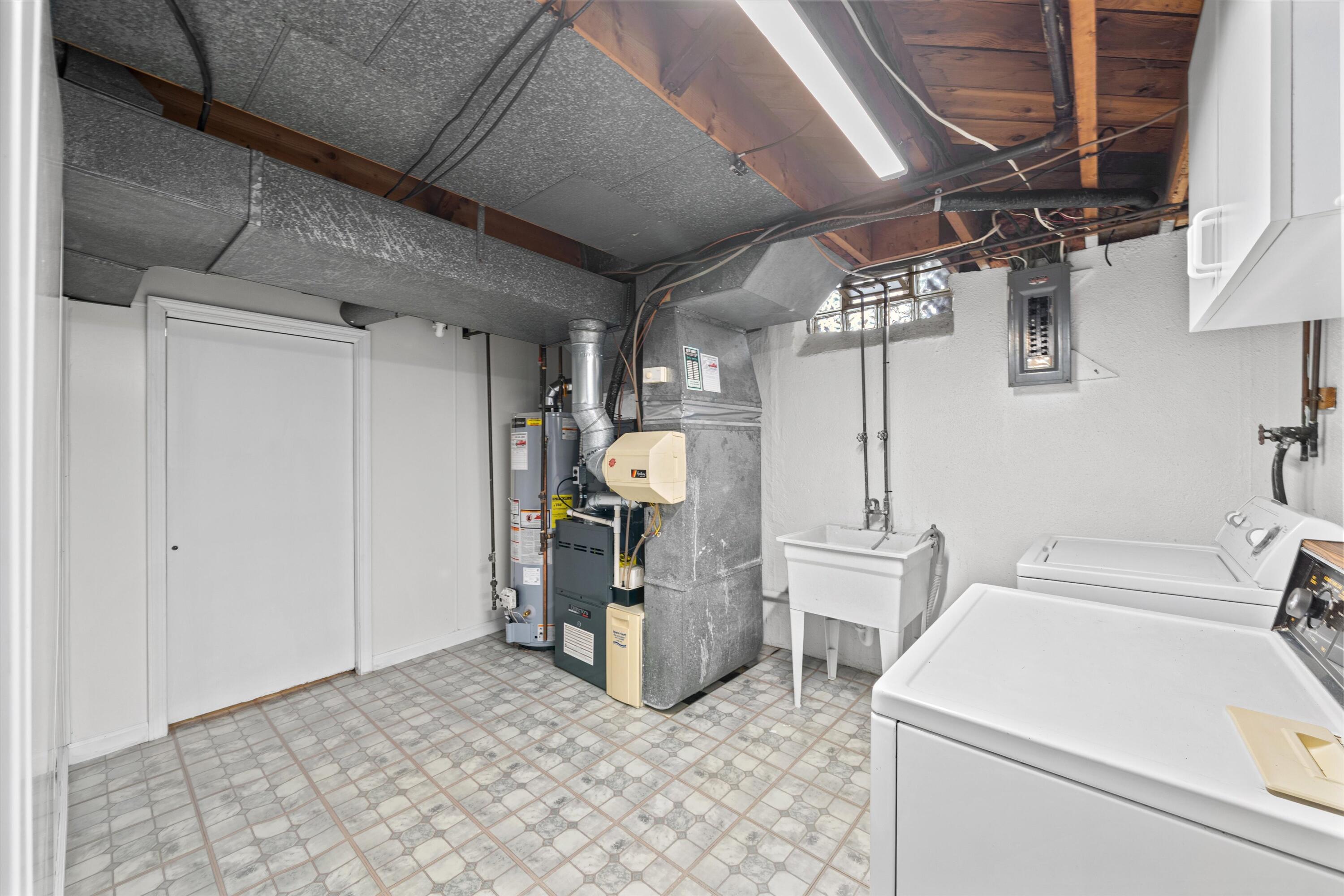 30906 Roycroft Street Property Photo 40