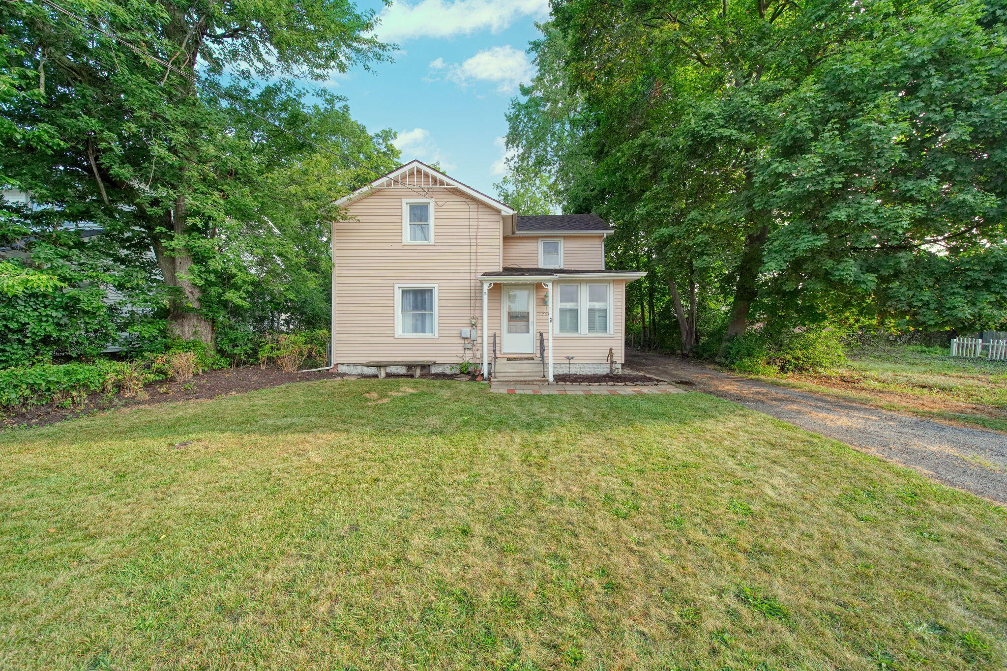 720 Jasper Street Property Photo 1