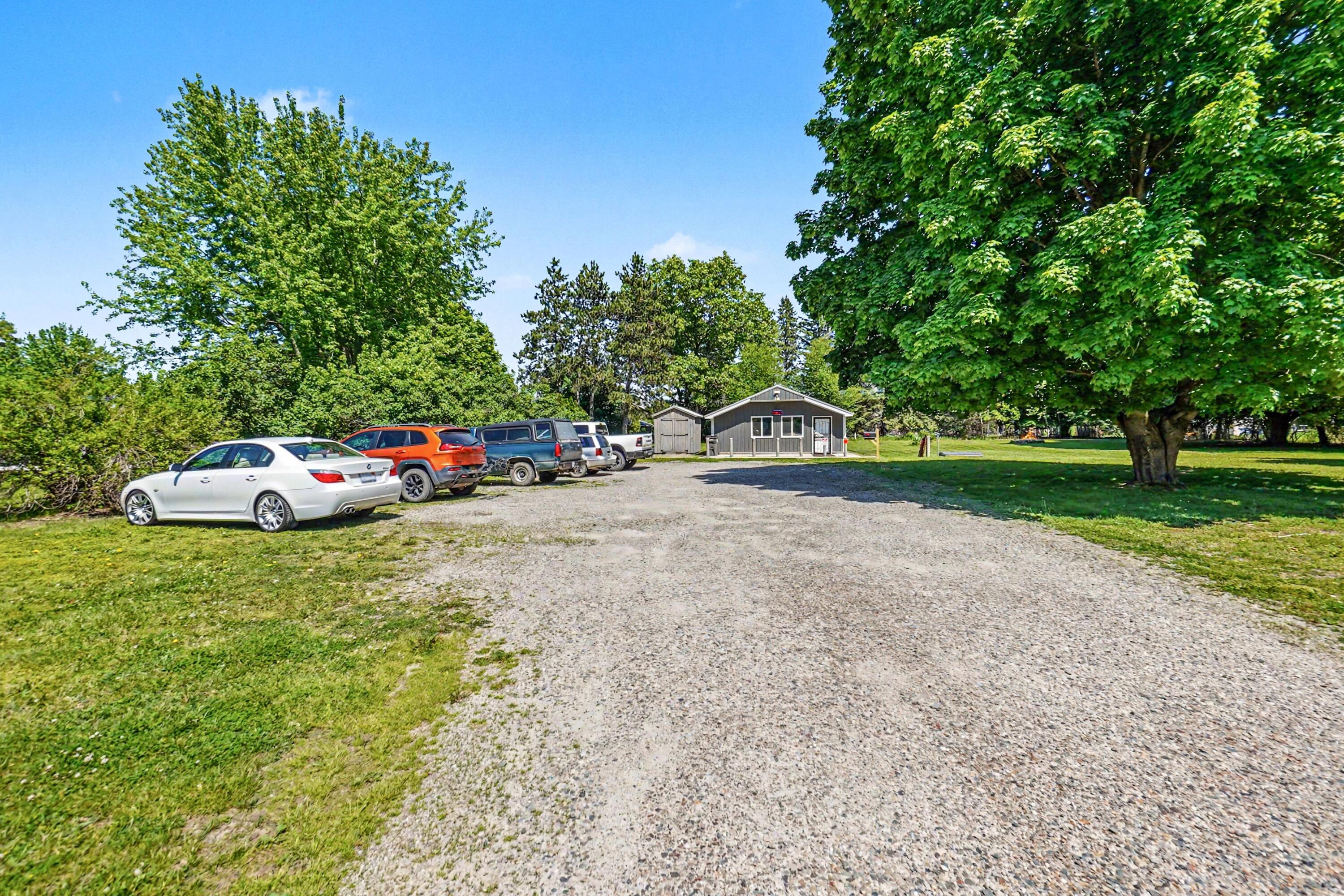 2811 S Sheridan Road Property Photo 4