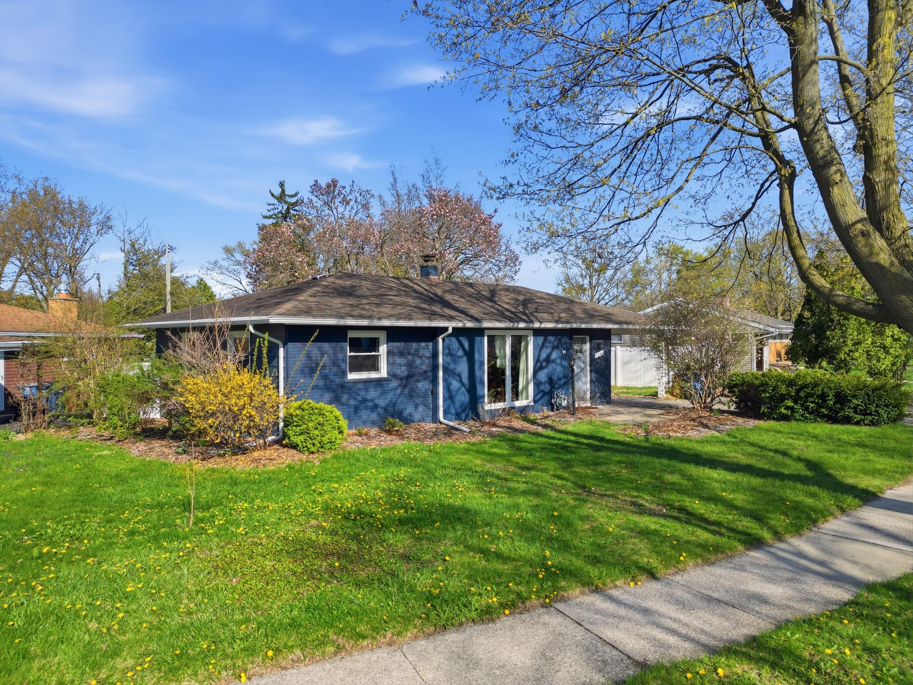 1181 Kay Parkway Property Photo 1