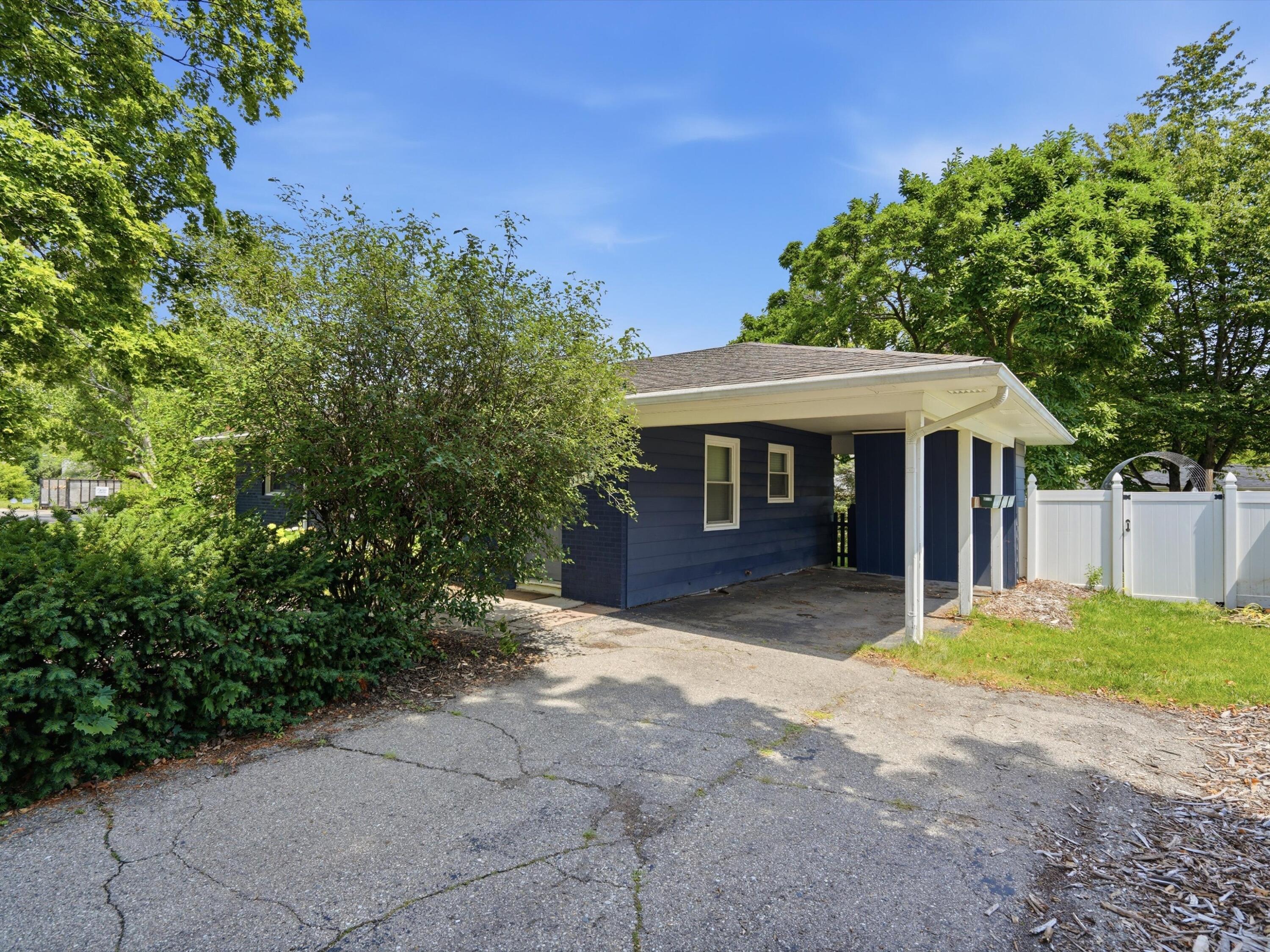 1181 Kay Parkway Property Photo 24