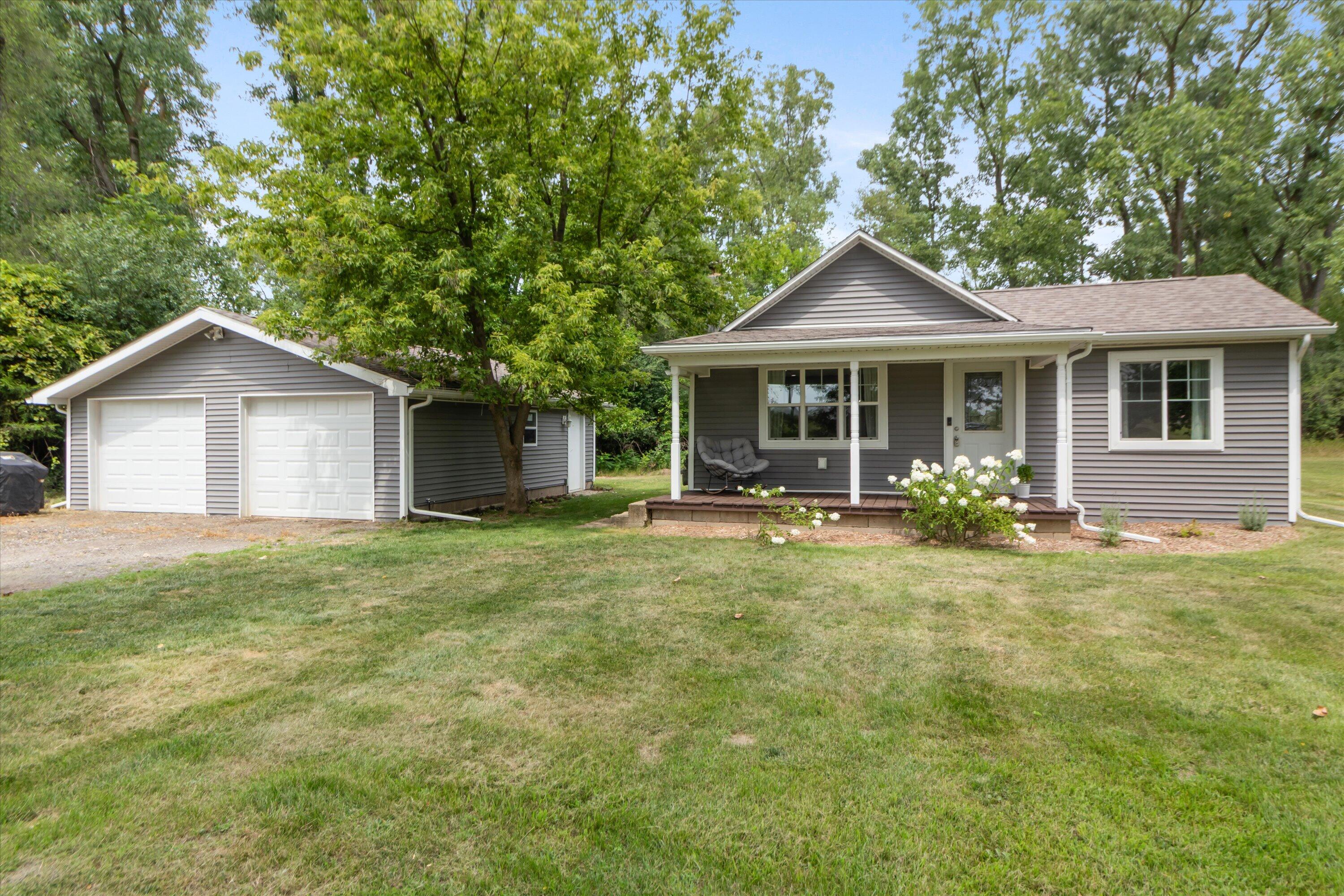 6840 M-52 Property Photo 1