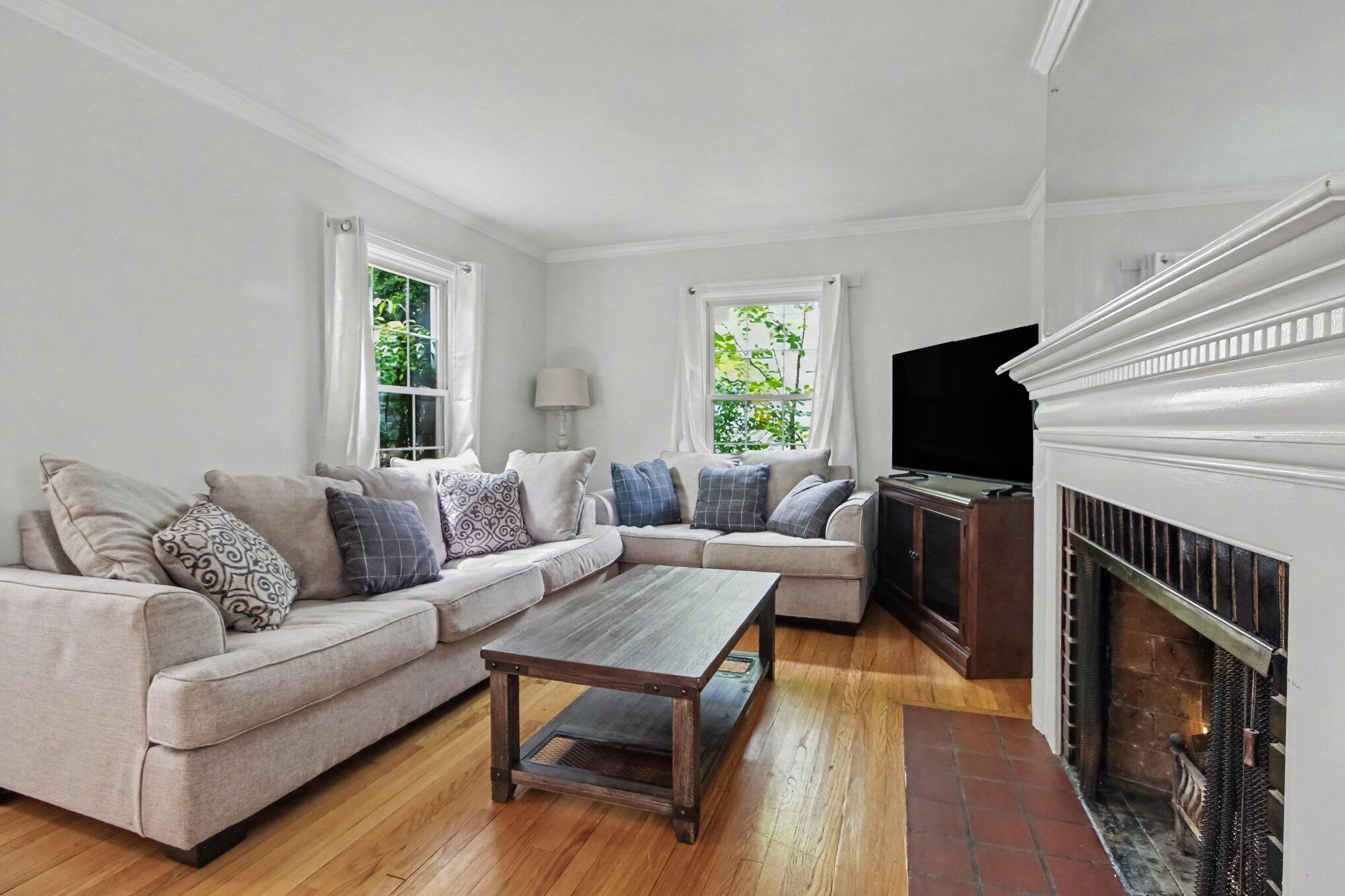 1111 Brooklyn Avenue Property Photo 5