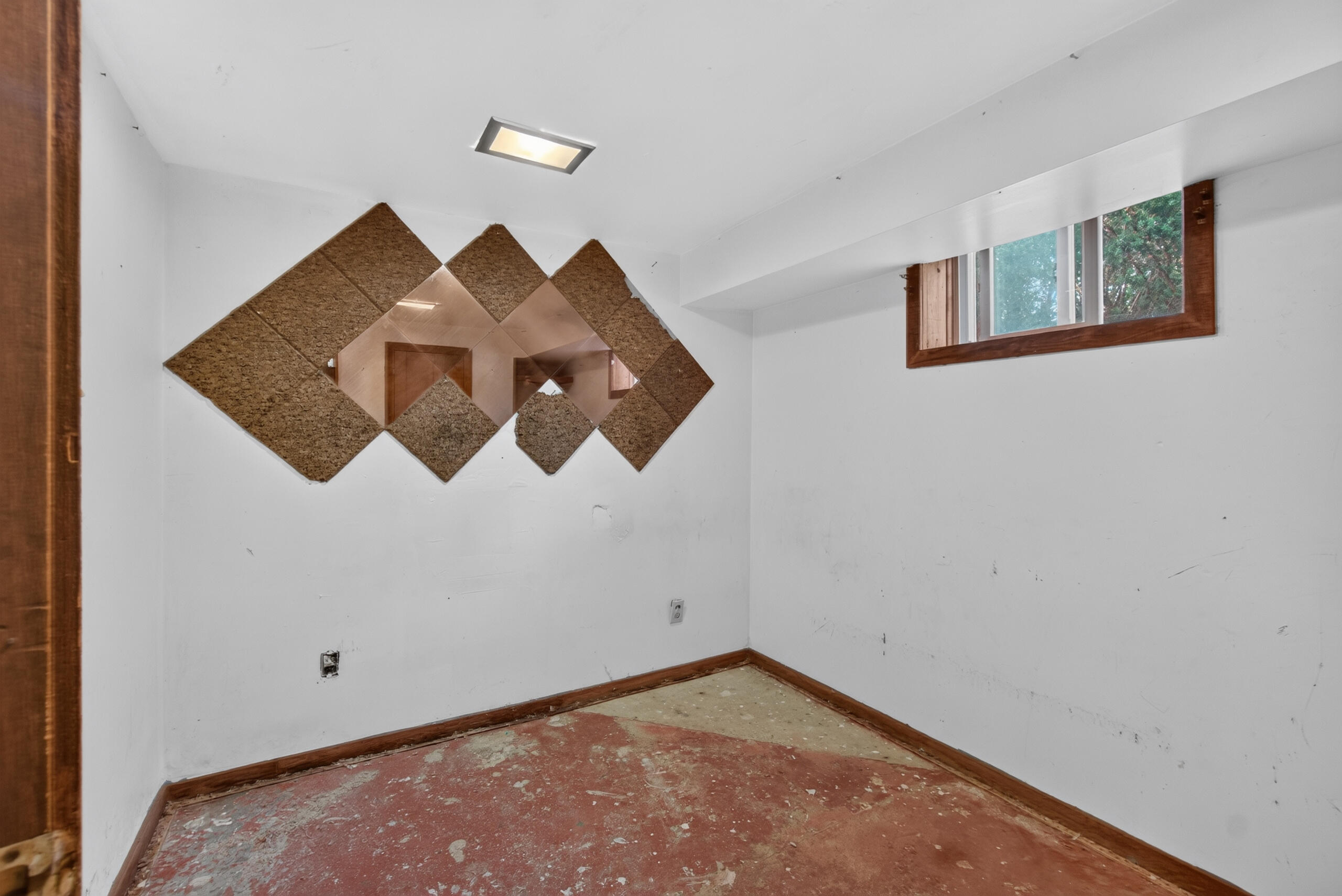 7890 Woodard Road Property Photo 28