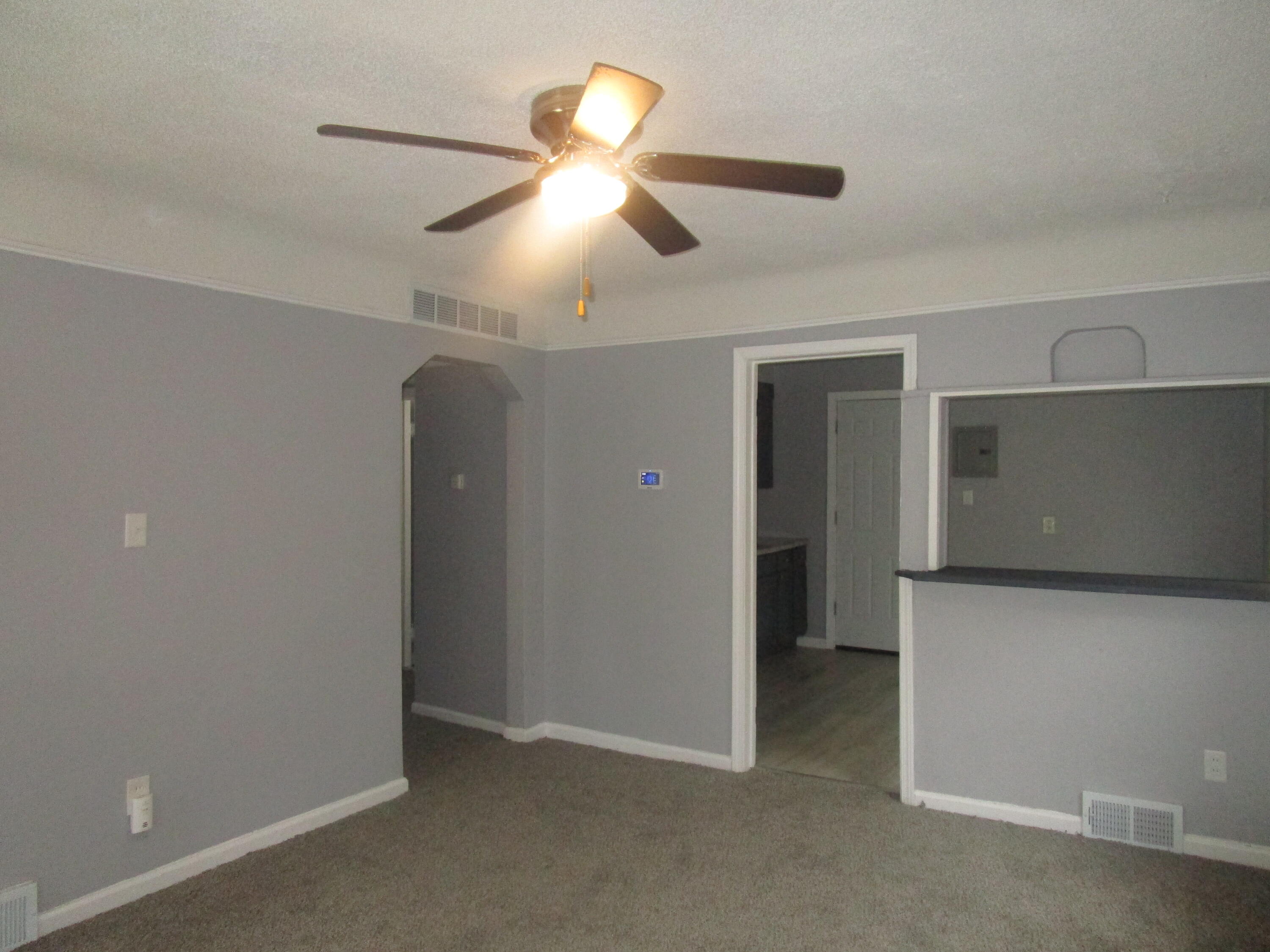 11715 Stahelin Avenue Property Photo 4