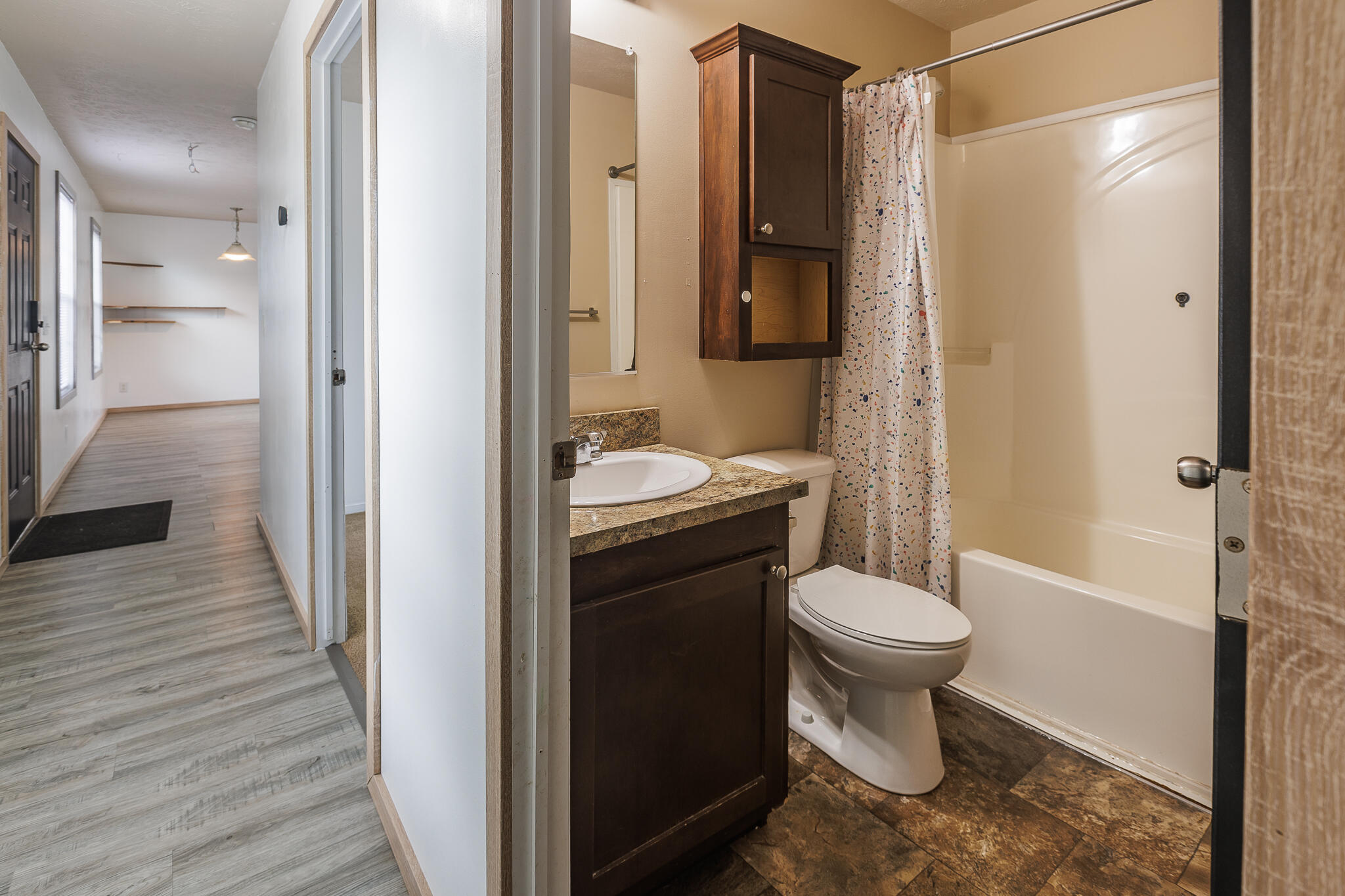 3907 Vail Avenue Nw Property Photo 7