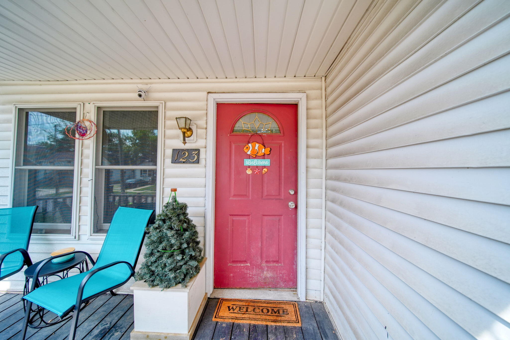 123 N Center Street Property Photo 2