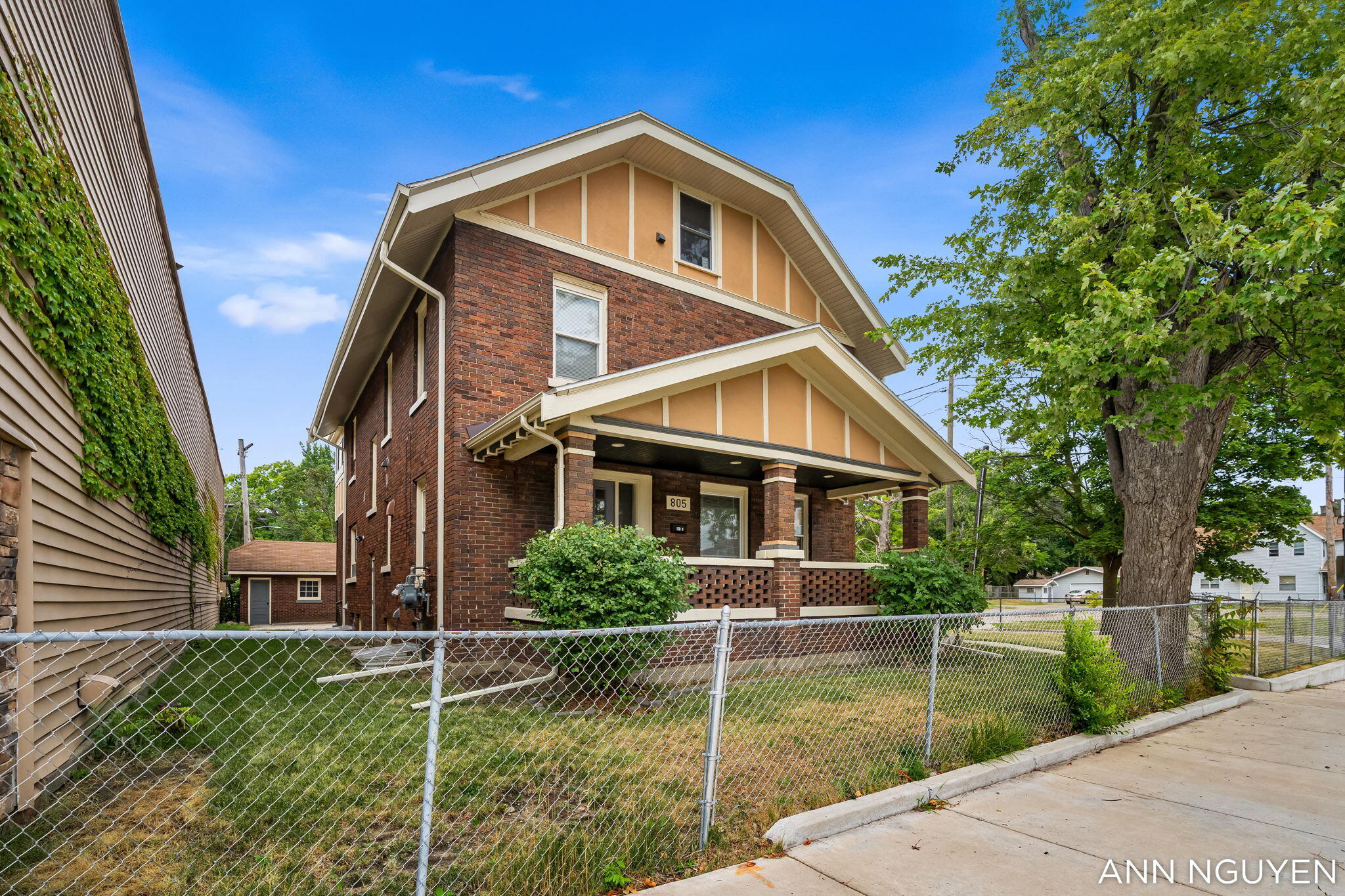 805 Cesar E. Chavez Avenue Sw Property Photo 3