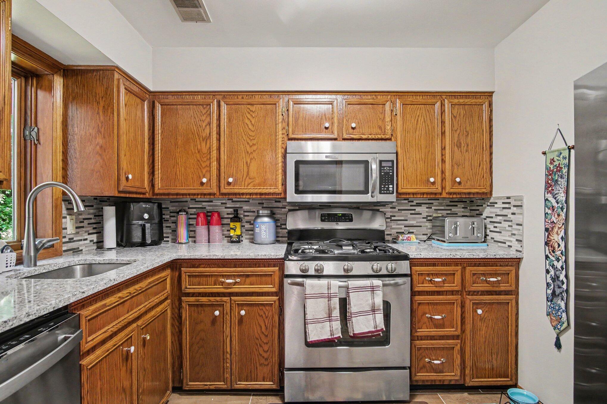 7930 Crestview Drive Ne Property Photo 25
