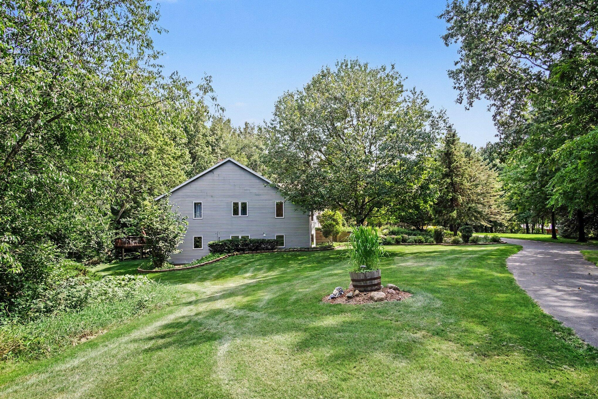 7930 Crestview Drive Ne Property Photo 38