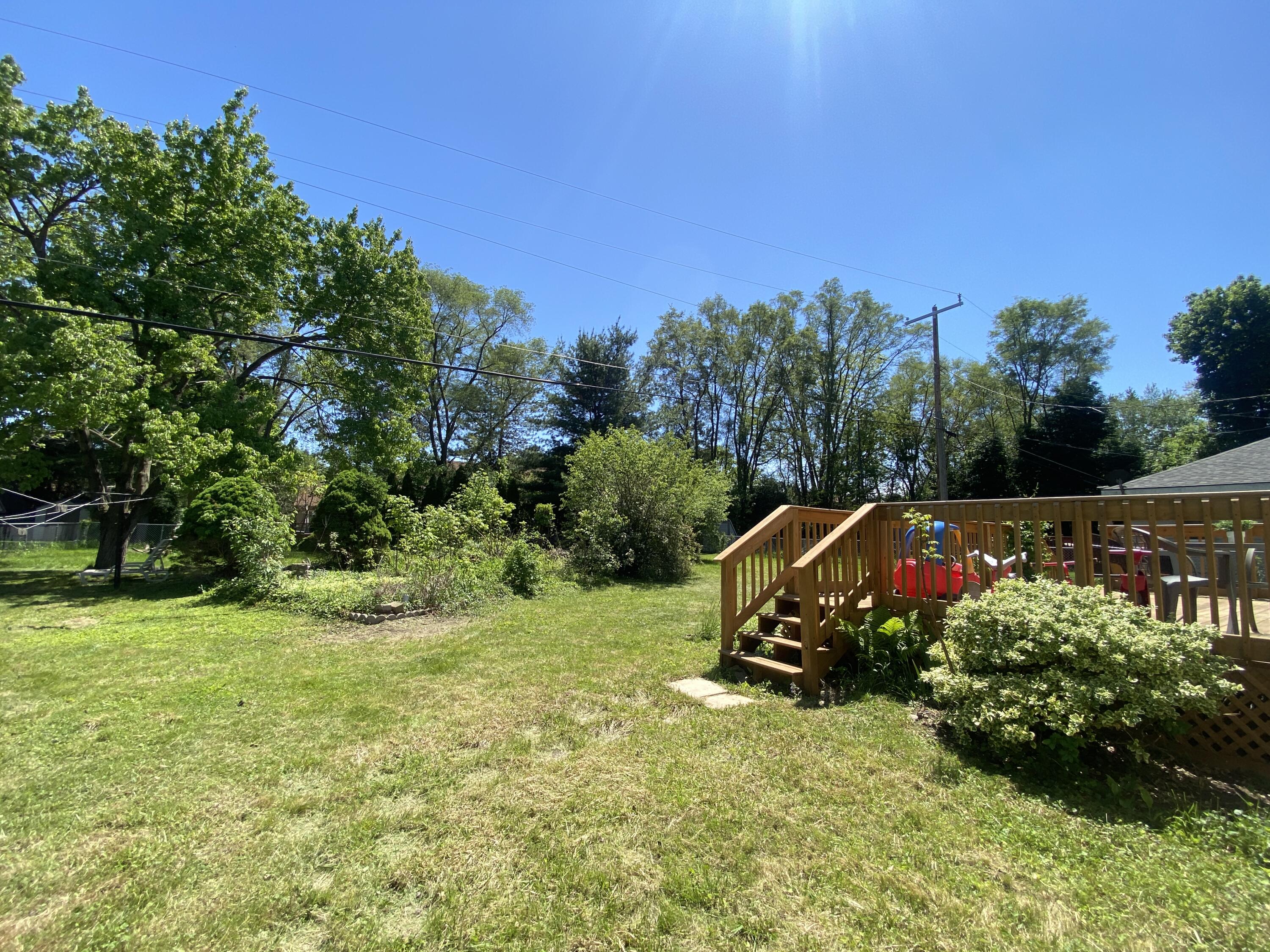 9070 Walnut Drive Property Photo 2