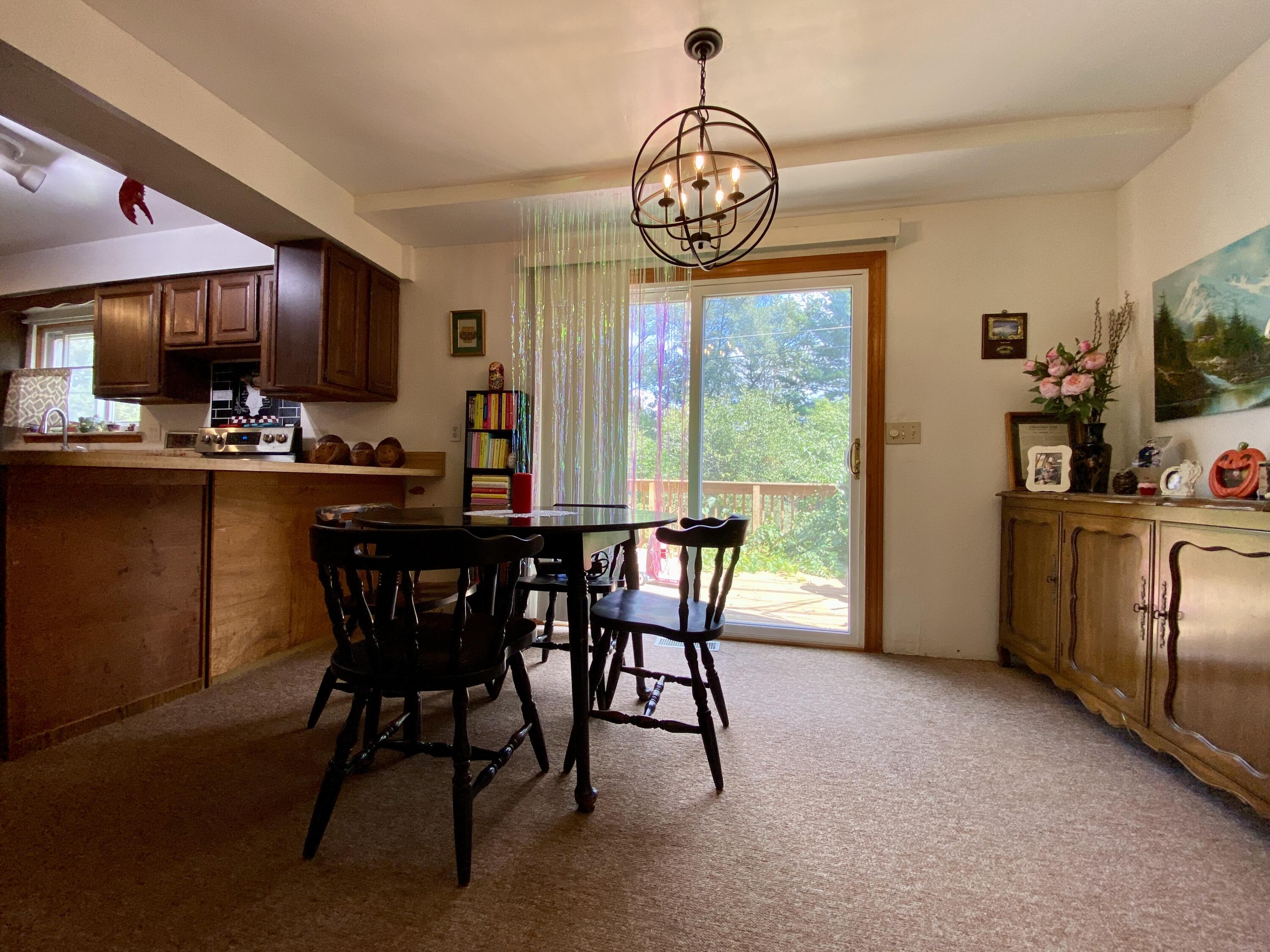 9070 Walnut Drive Property Photo 7