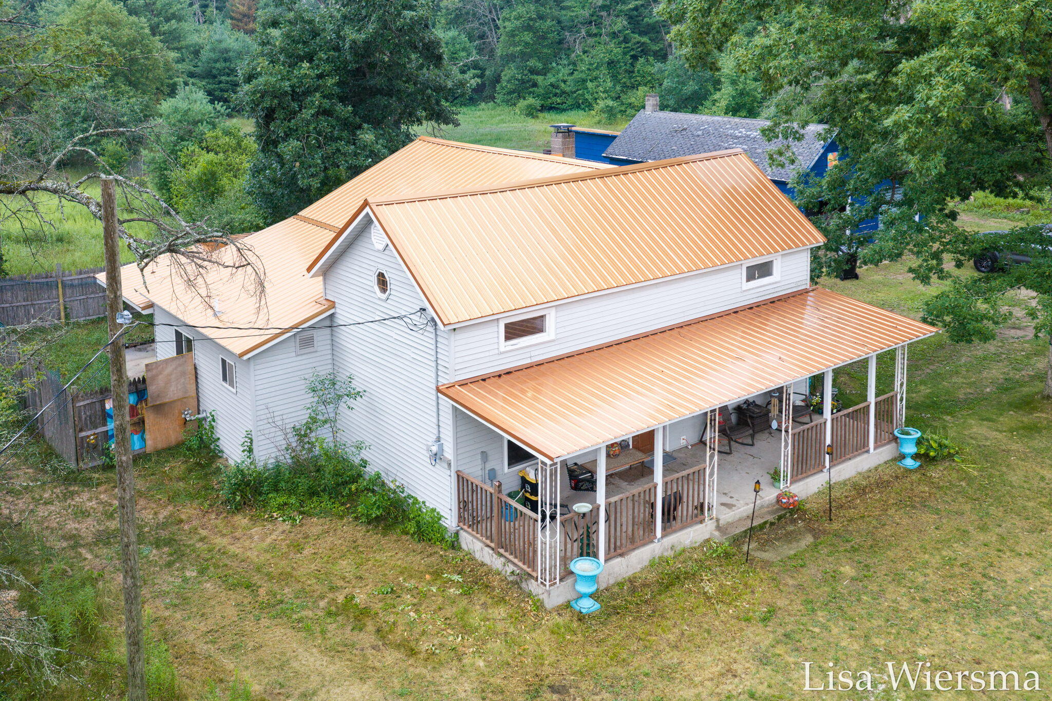 4393 E 8th Street Property Photo 2