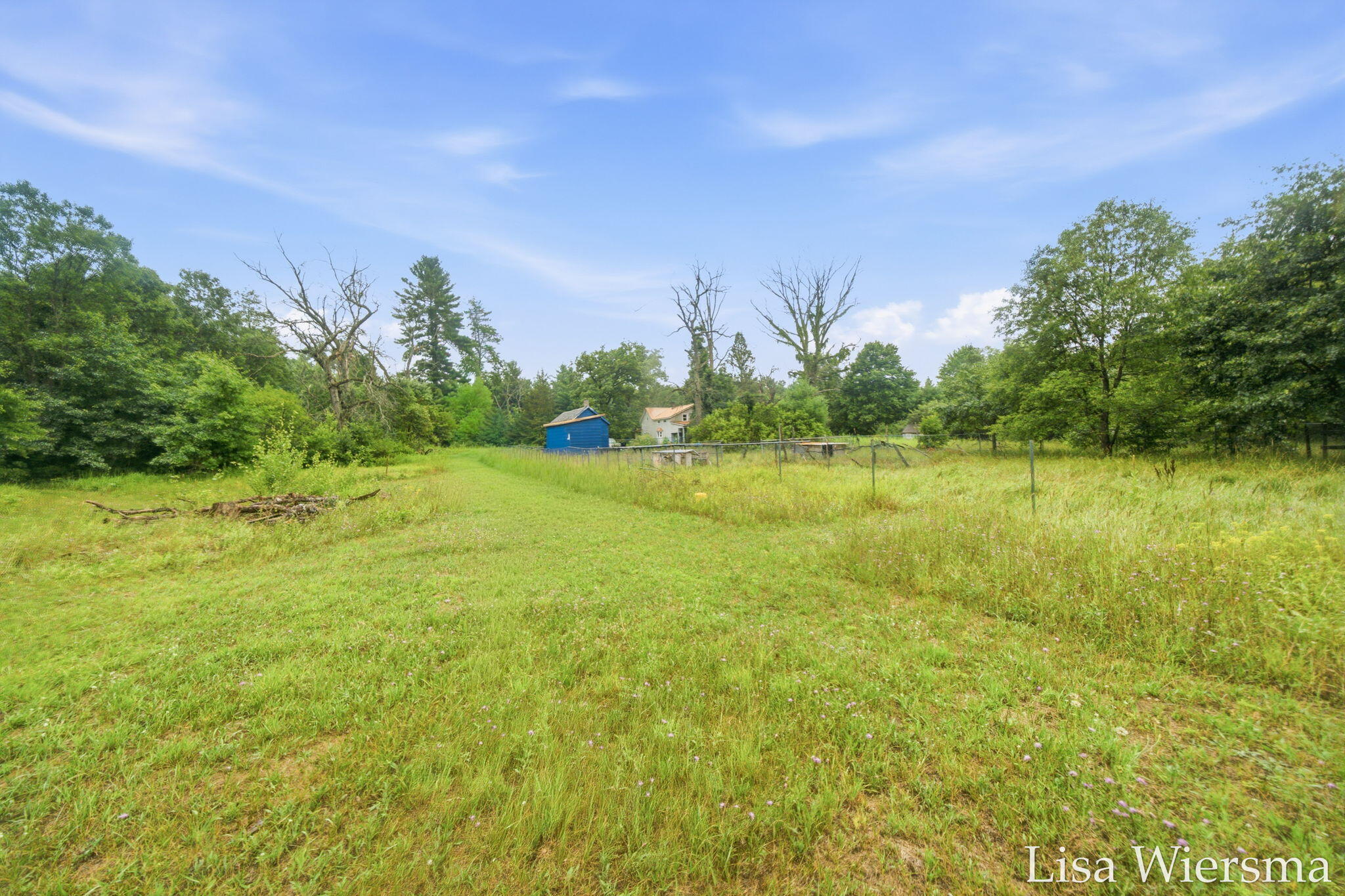 4393 E 8th Street Property Photo 45