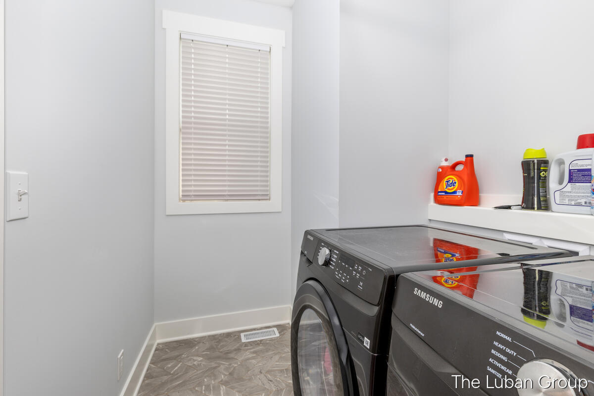 3338 Eagle Peak Drive Property Photo 26