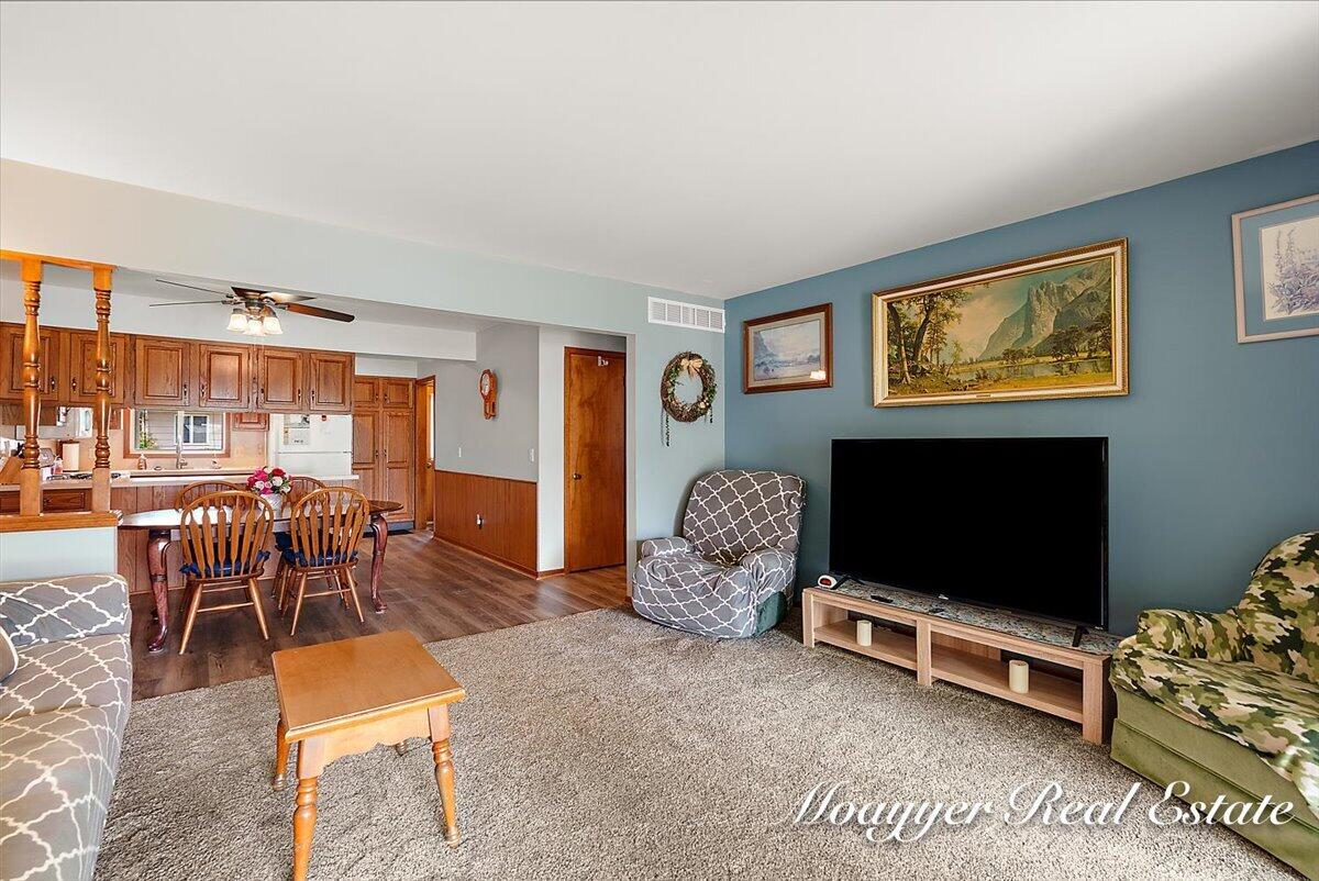 5891 Leisure S Drive Se Property Photo 19