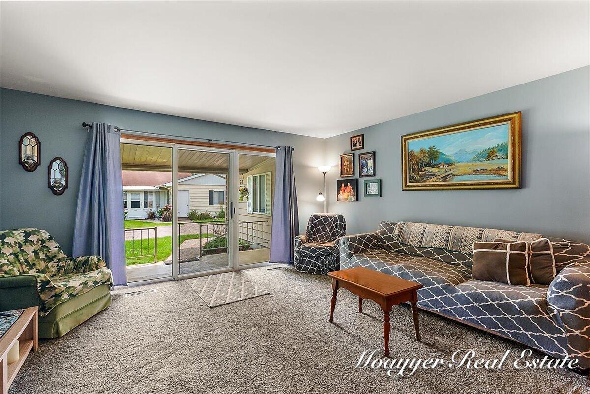 5891 Leisure S Drive Se Property Photo 21
