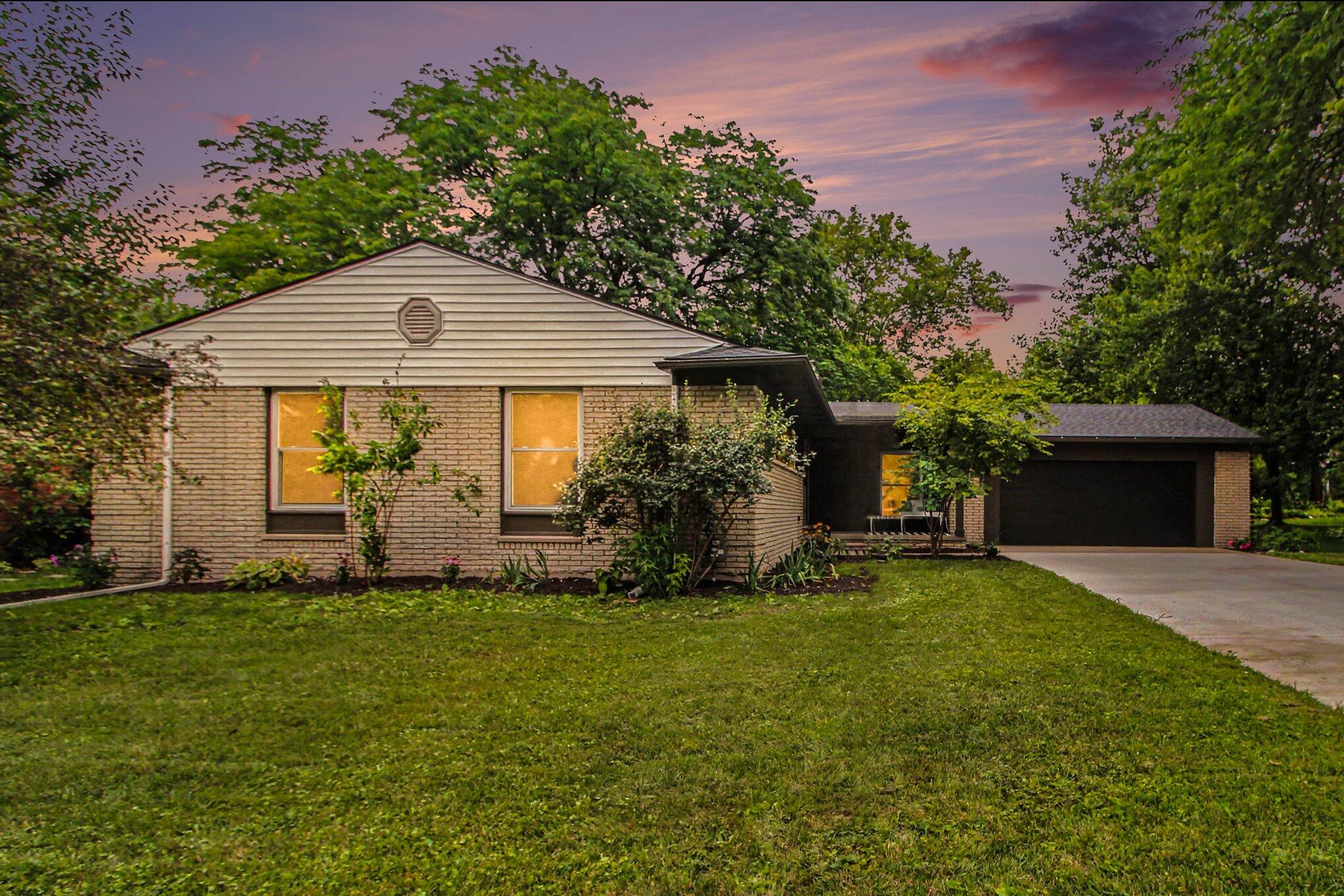 1526 Barnard Road Property Photo 2