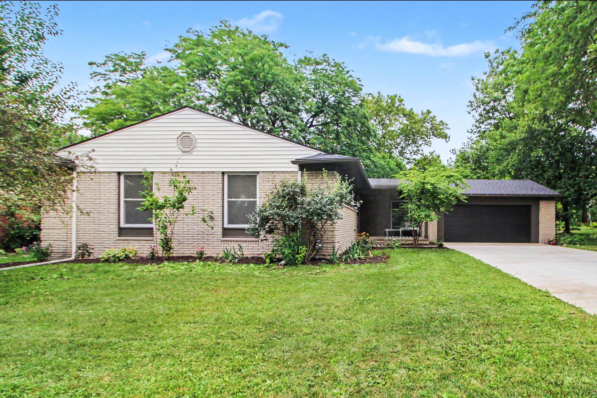 1526 Barnard Road Property Photo 3