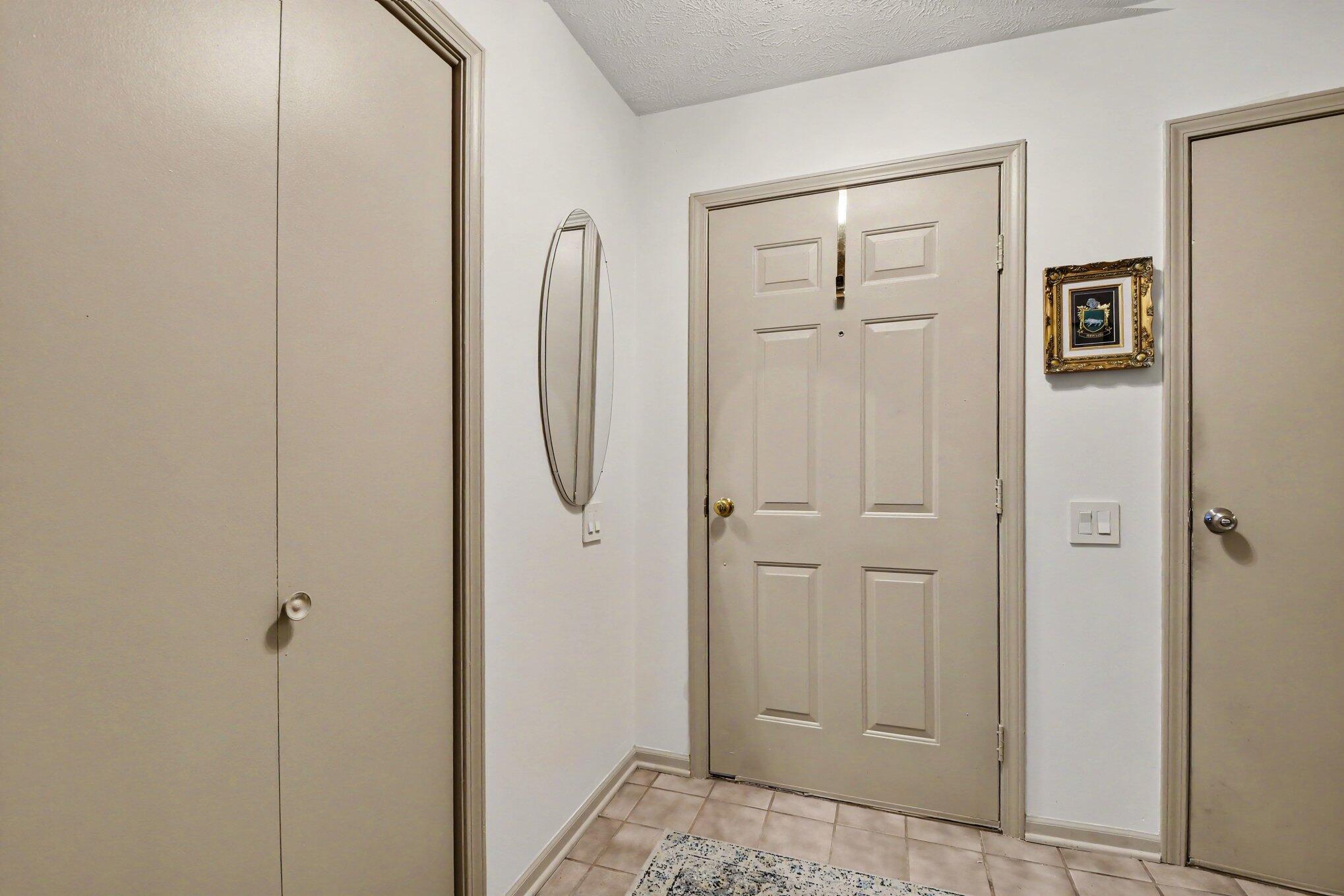 3124 Maple Villa Drive Se Property Photo 4