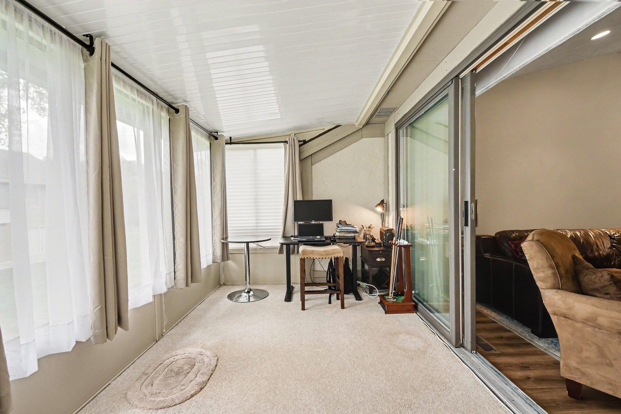 3124 Maple Villa Drive Se Property Photo 10
