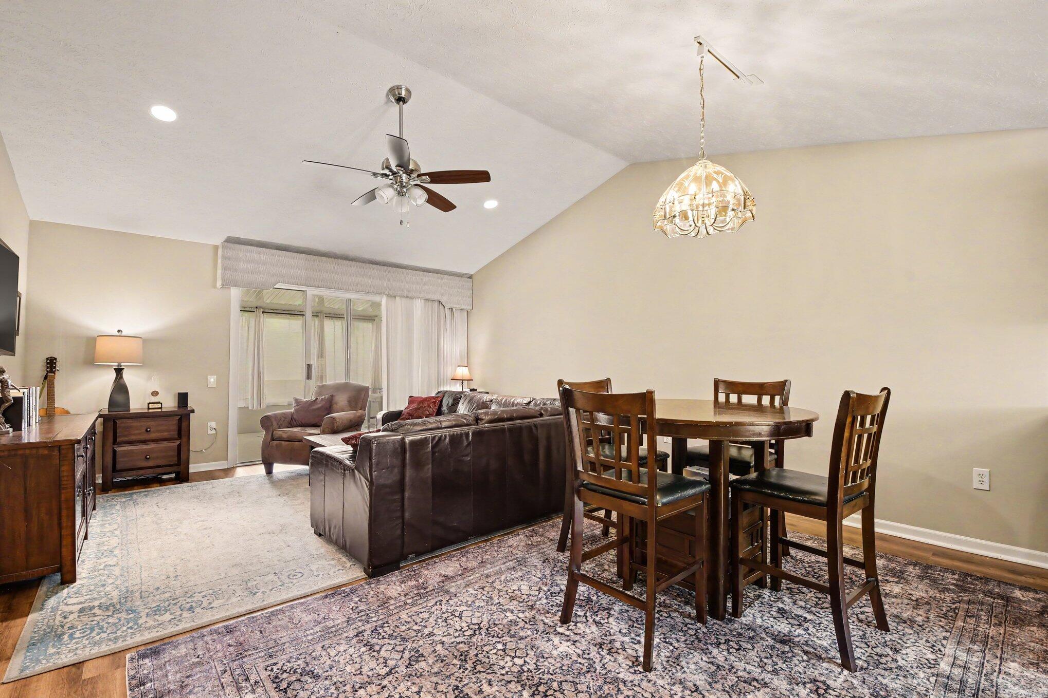 3124 Maple Villa Drive Se Property Photo 11