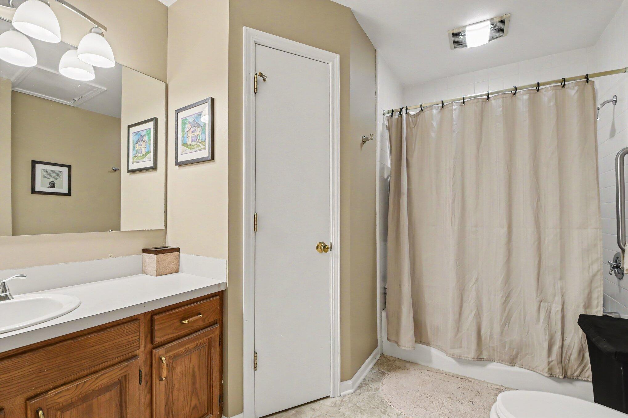 3124 Maple Villa Drive Se Property Photo 18