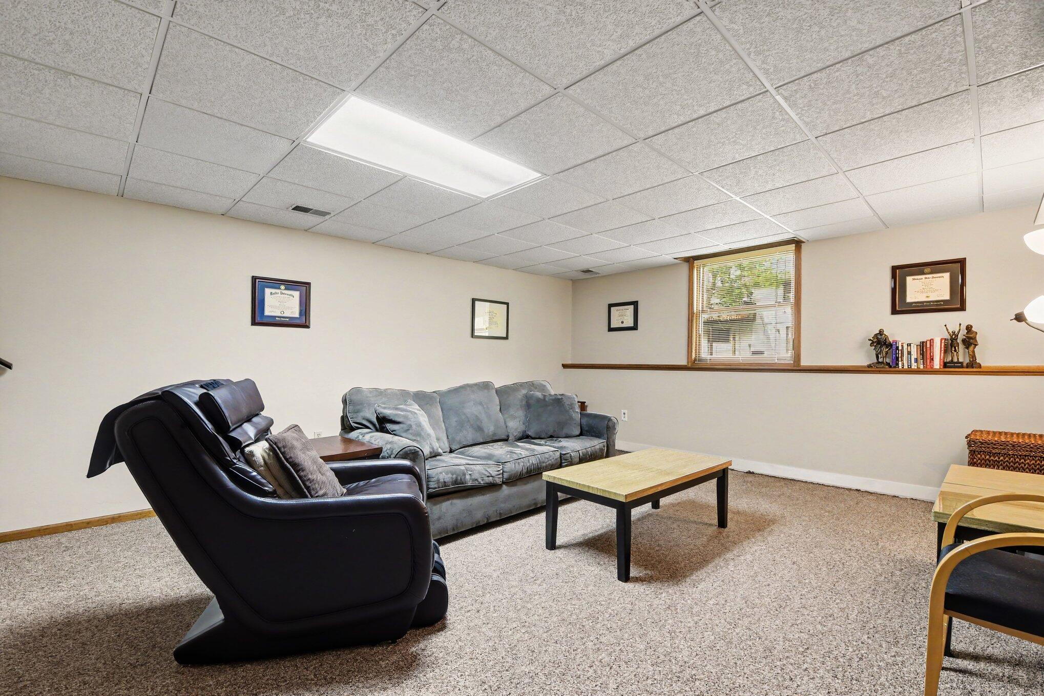 3124 Maple Villa Drive Se Property Photo 22