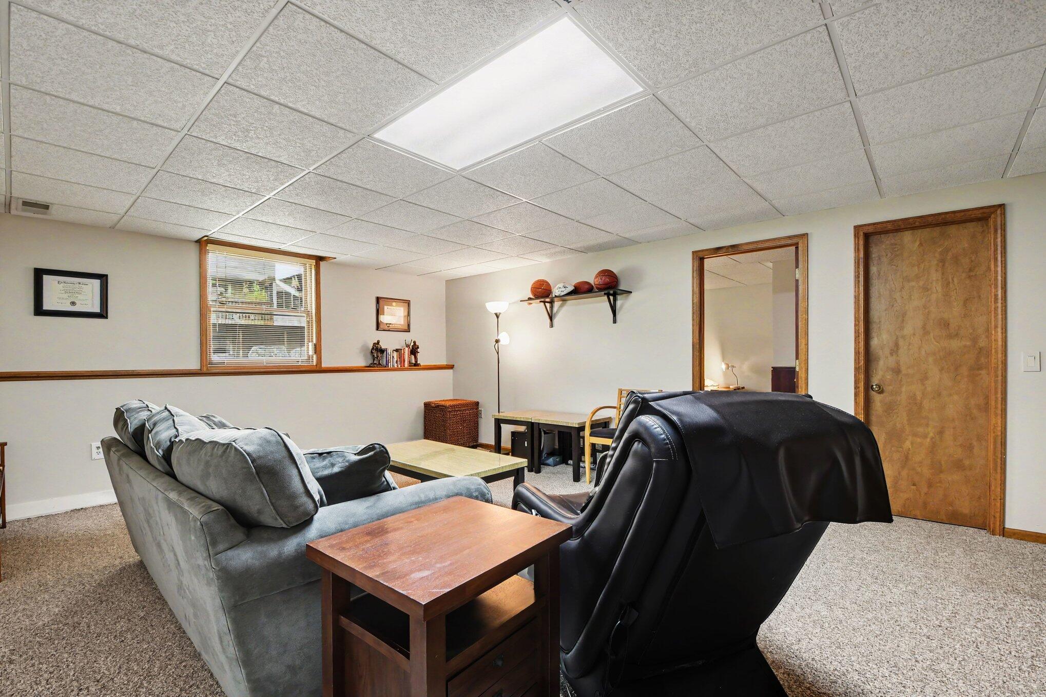 3124 Maple Villa Drive Se Property Photo 23